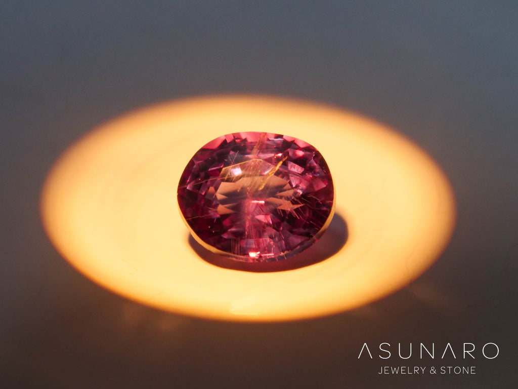 ベキリーブルーガーネット　オーバルカット　 マダガスカル産　0.28ct【250411-2938】