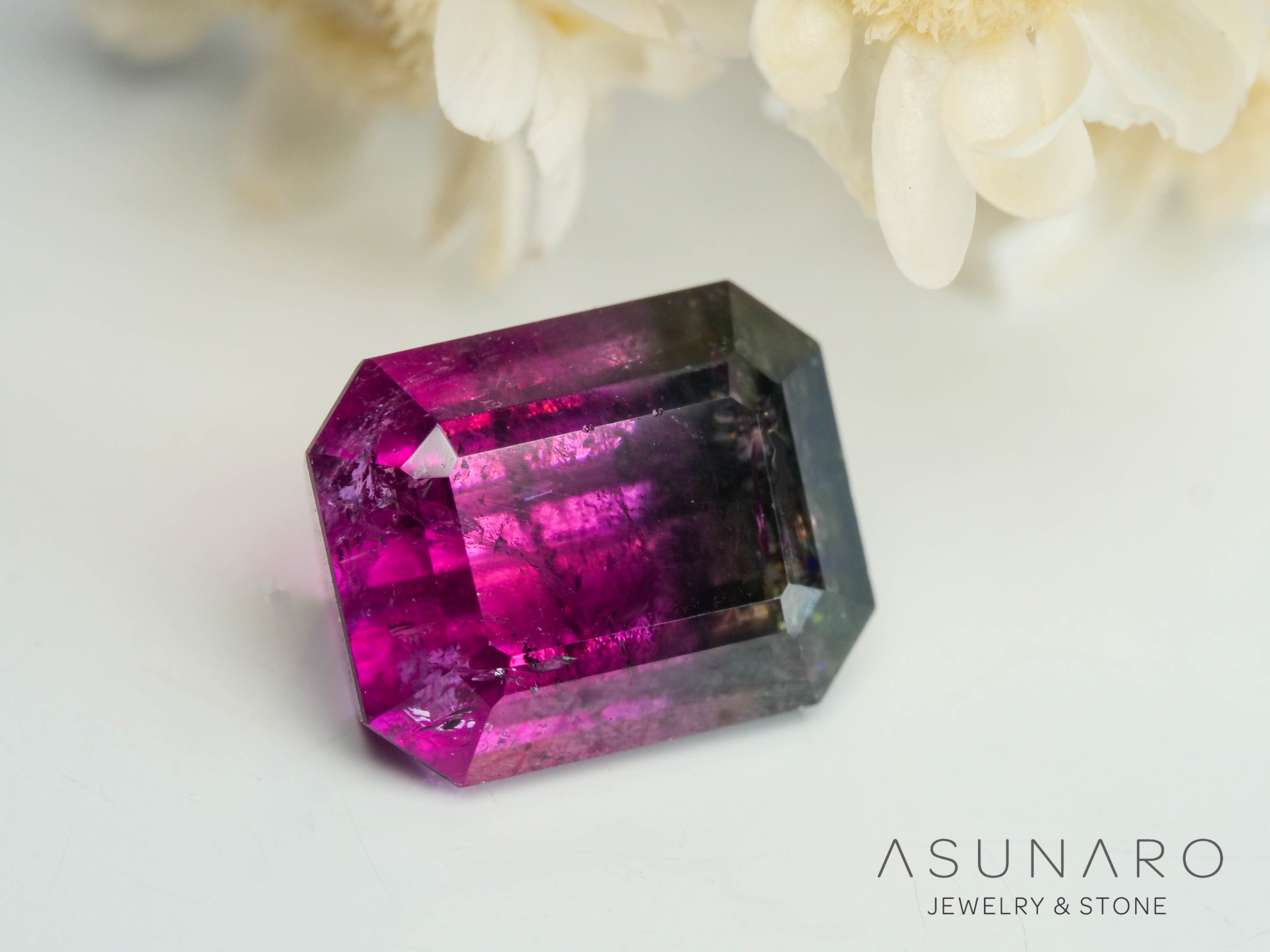 バイカラートルマリン　エメラルドカット　アフガニスタン産　1.75ct【250818-2869】