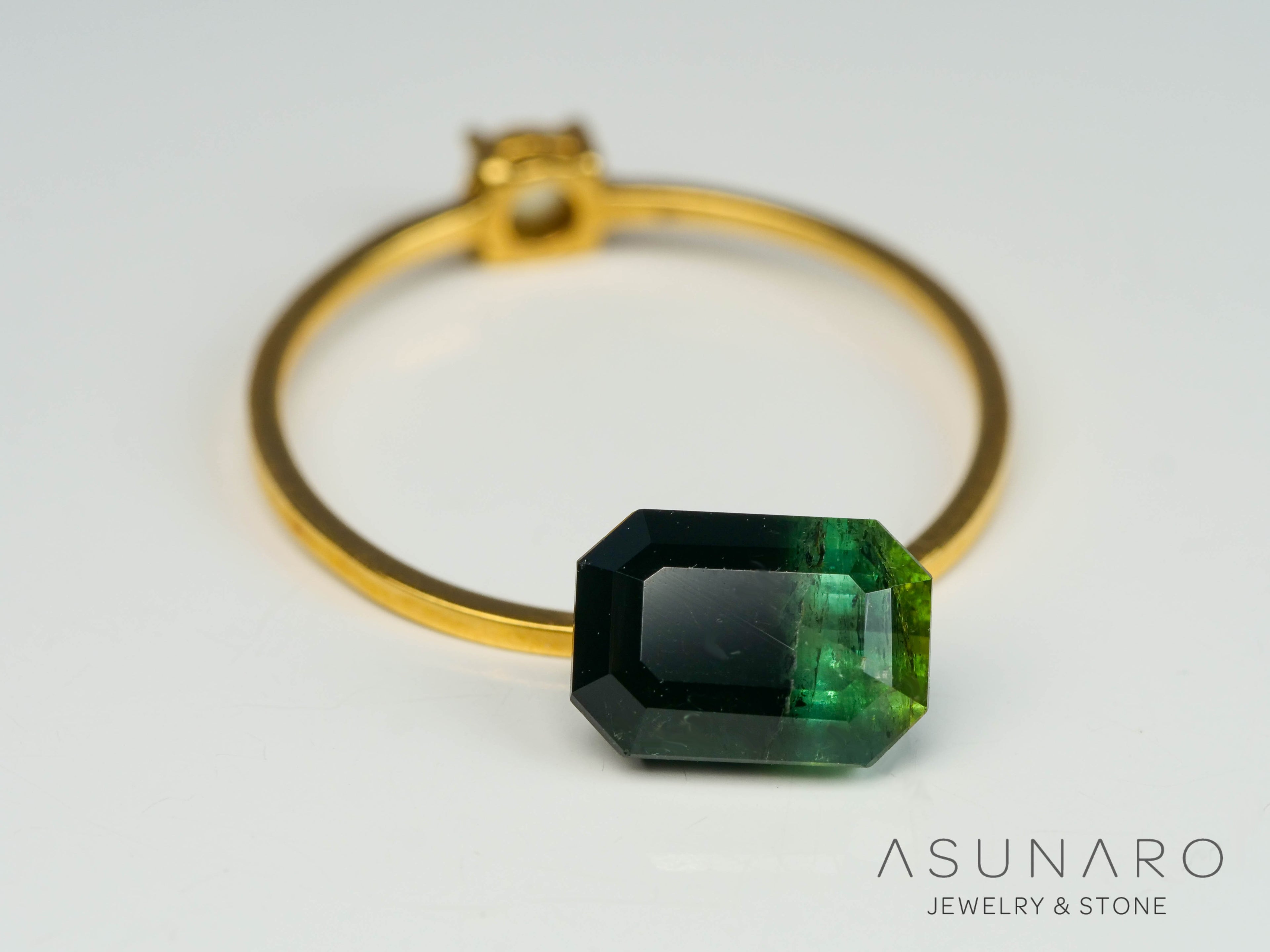 バイカラートルマリン　エメラルドカット　アフガニスタン産　1.91ct【250818-2877】