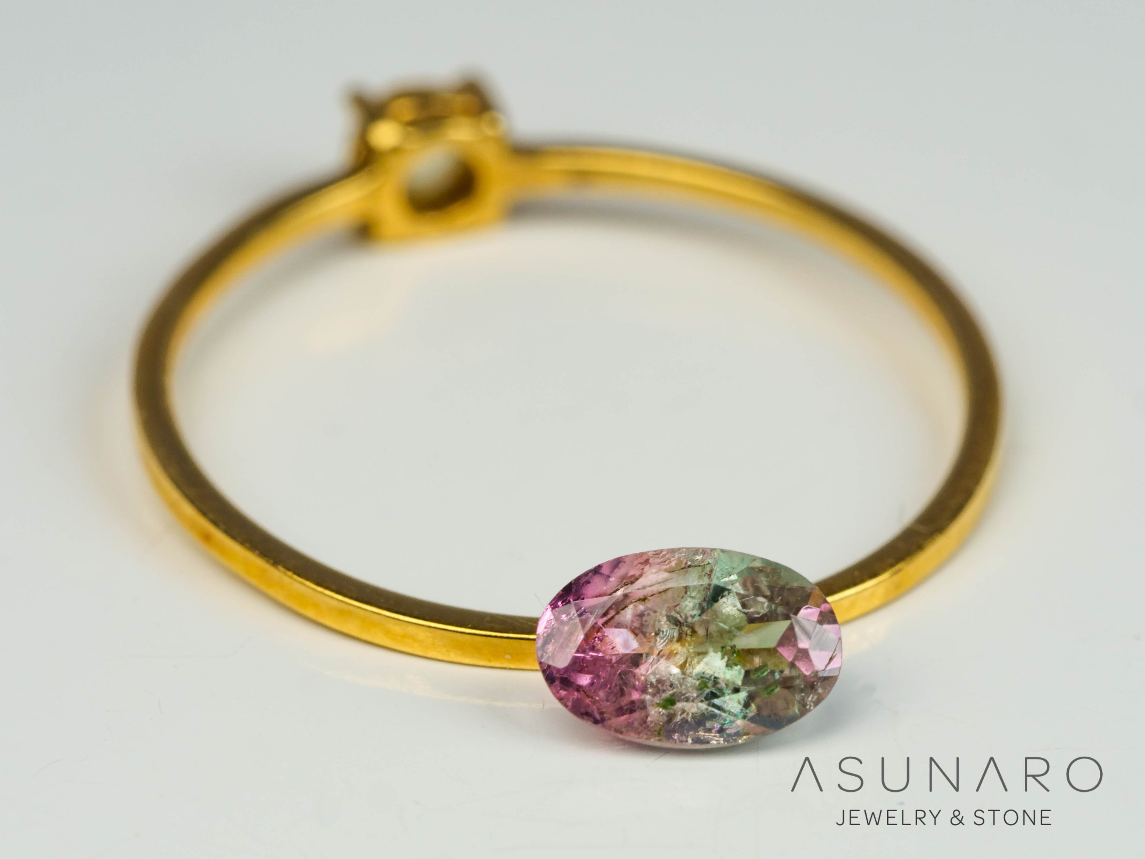 バイカラートルマリン　オーバルカット　アフガニスタン産　0.50ct【250818-2879】