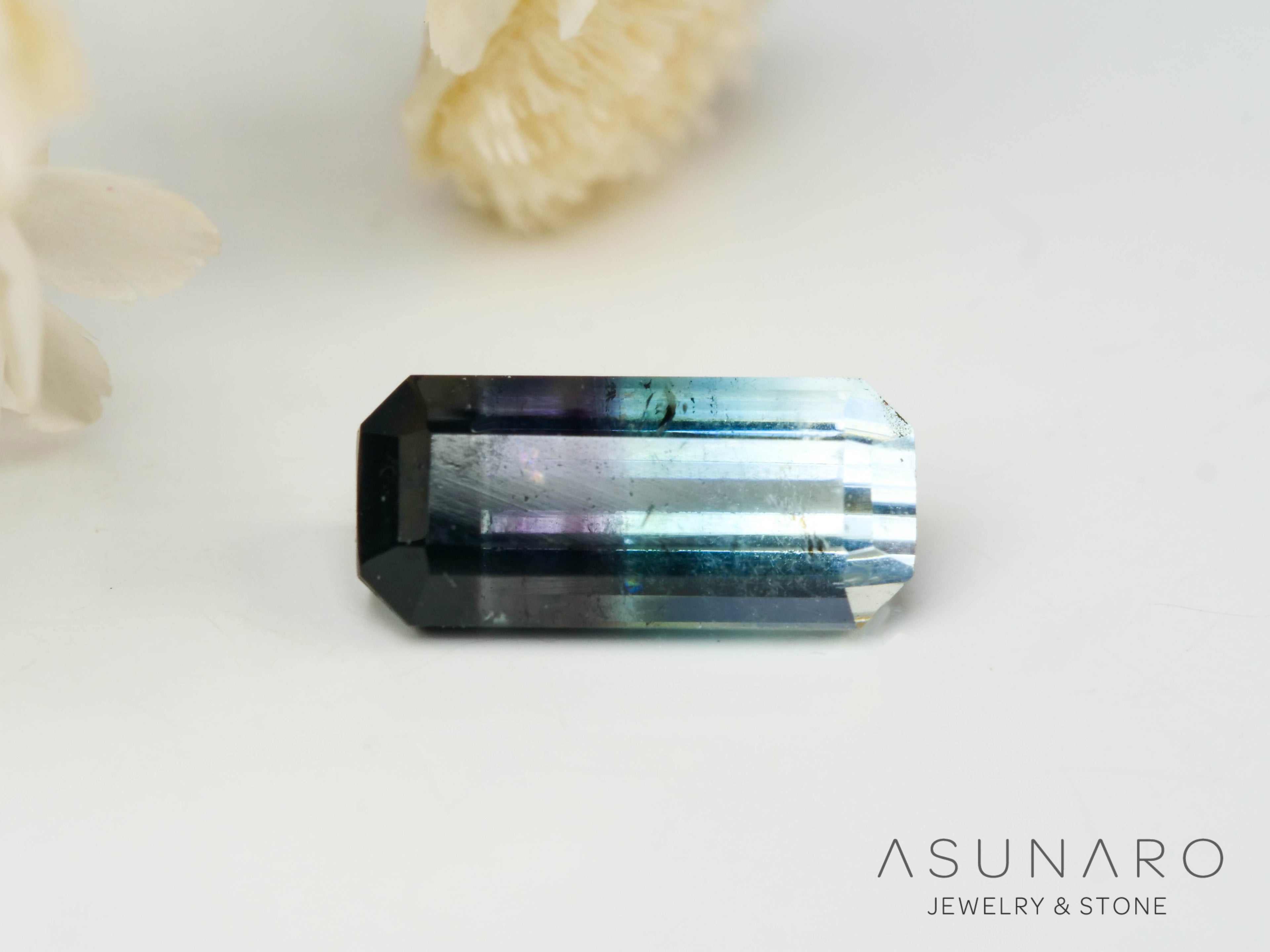 バイカラートルマリン　エメラルドカット　アフガニスタン産　0.76ct【250818-2886】