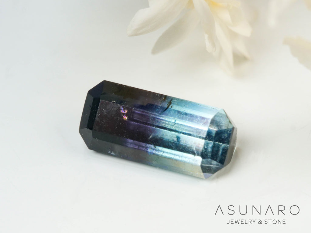 バイカラートルマリン　エメラルドカット　アフガニスタン産　0.76ct【250818-2886】