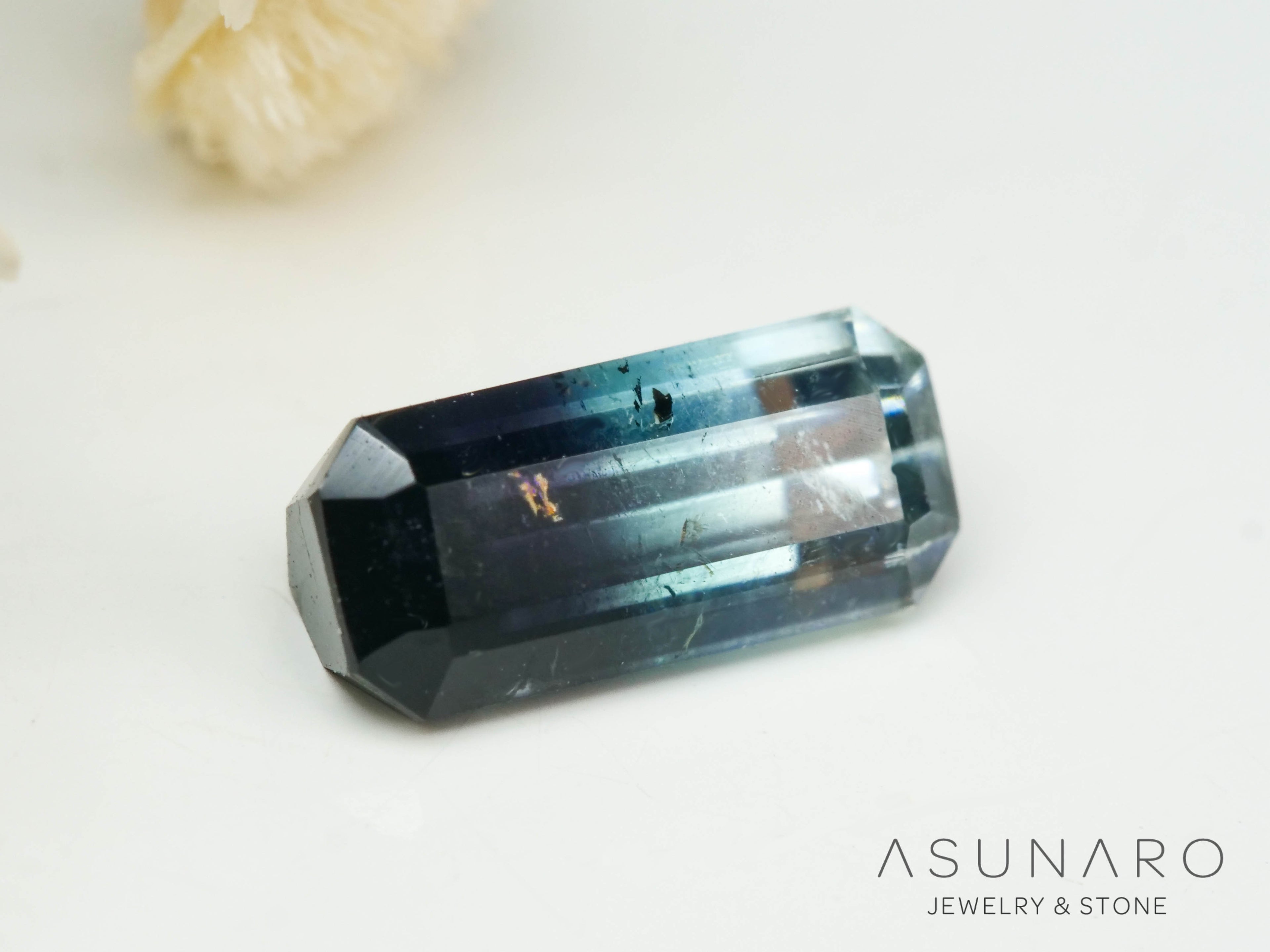バイカラートルマリン　エメラルドカット　アフガニスタン産　0.76ct【250818-2886】