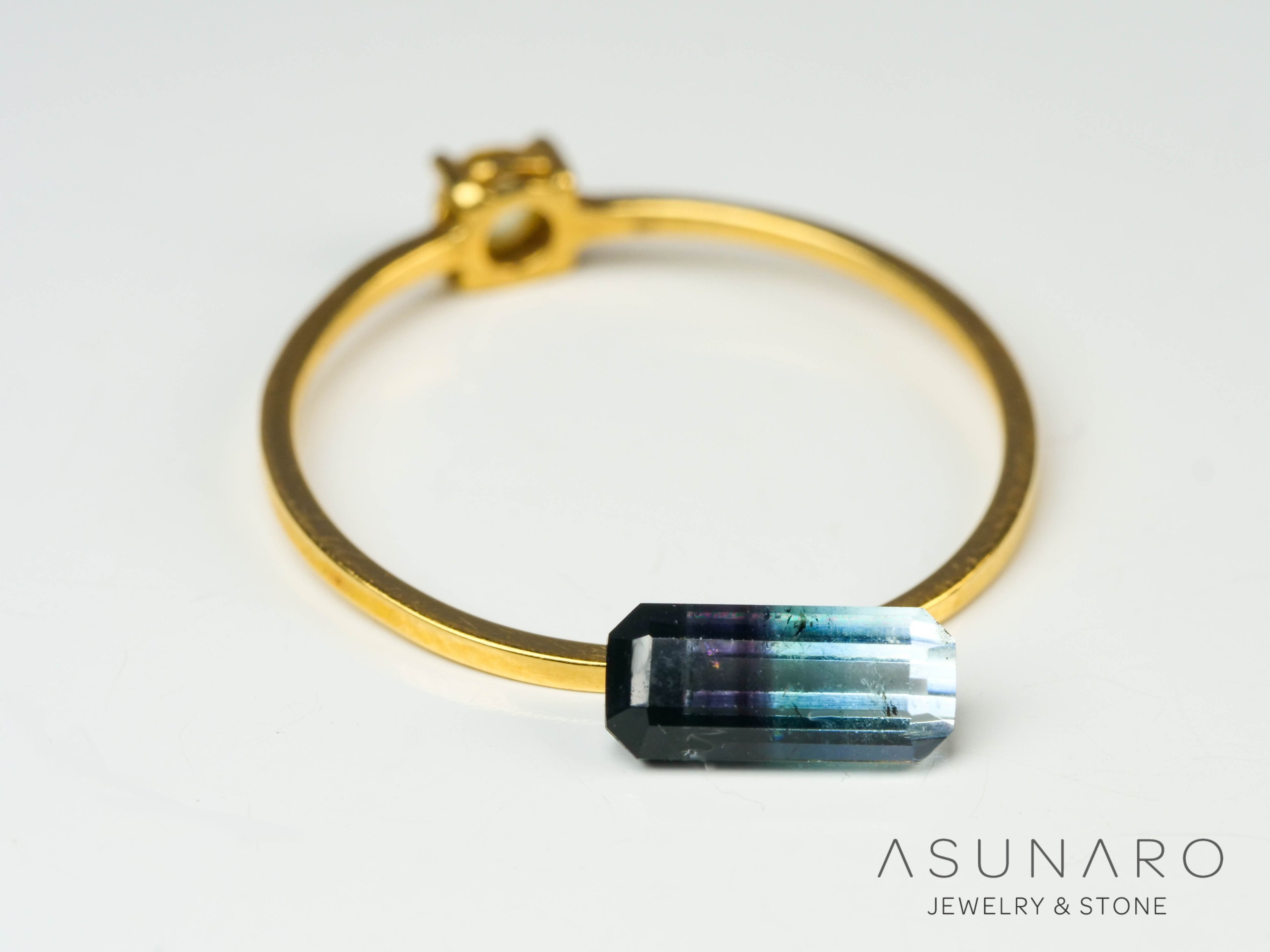バイカラートルマリン　エメラルドカット　アフガニスタン産　0.76ct【250818-2886】
