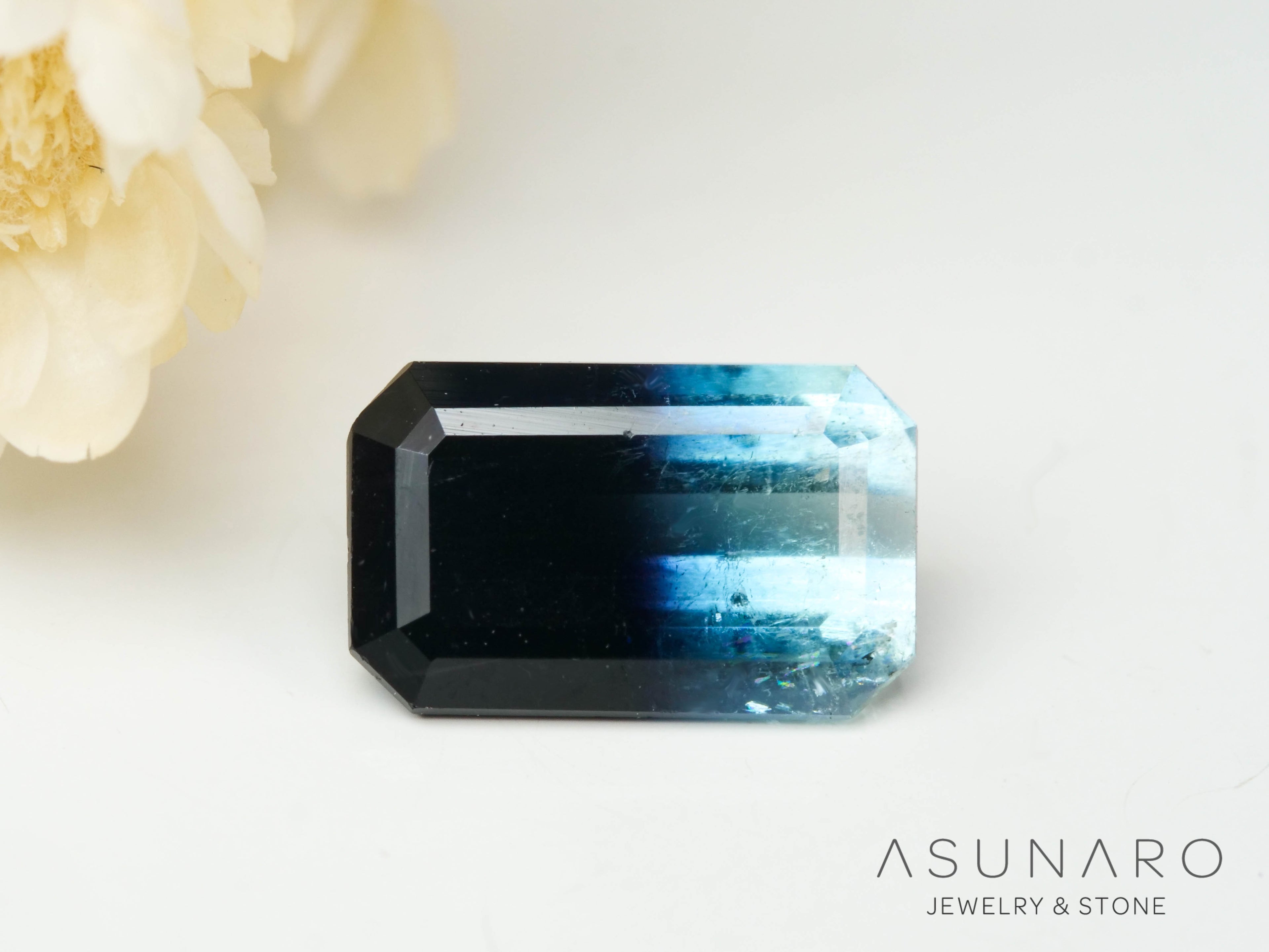 バイカラートルマリン　エメラルドカット　アフガニスタン産　0.66ct【250818-2887】