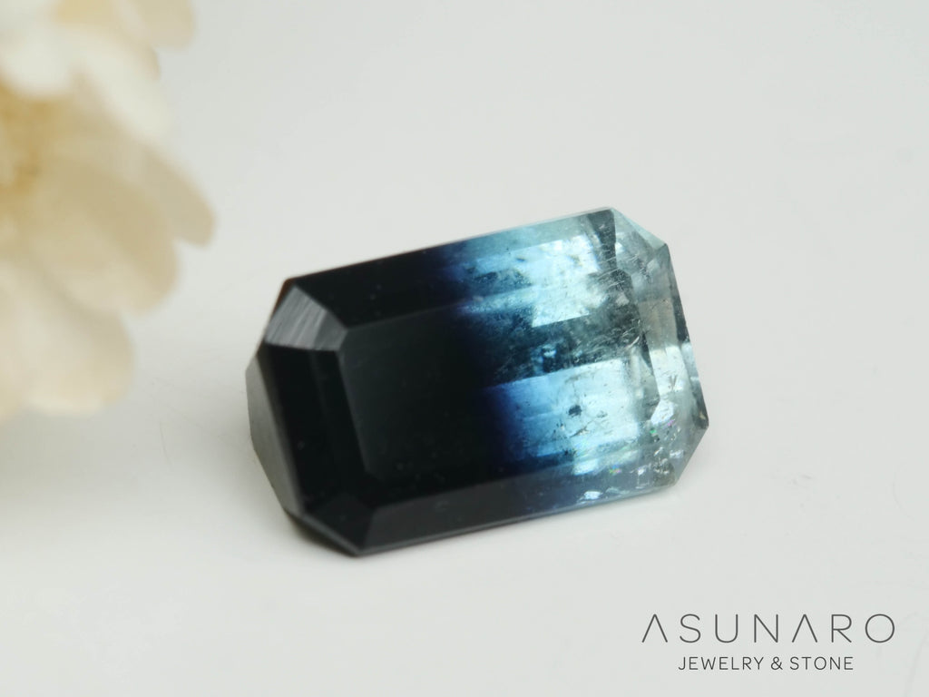 バイカラートルマリン　エメラルドカット　アフガニスタン産　0.66ct【250818-2887】