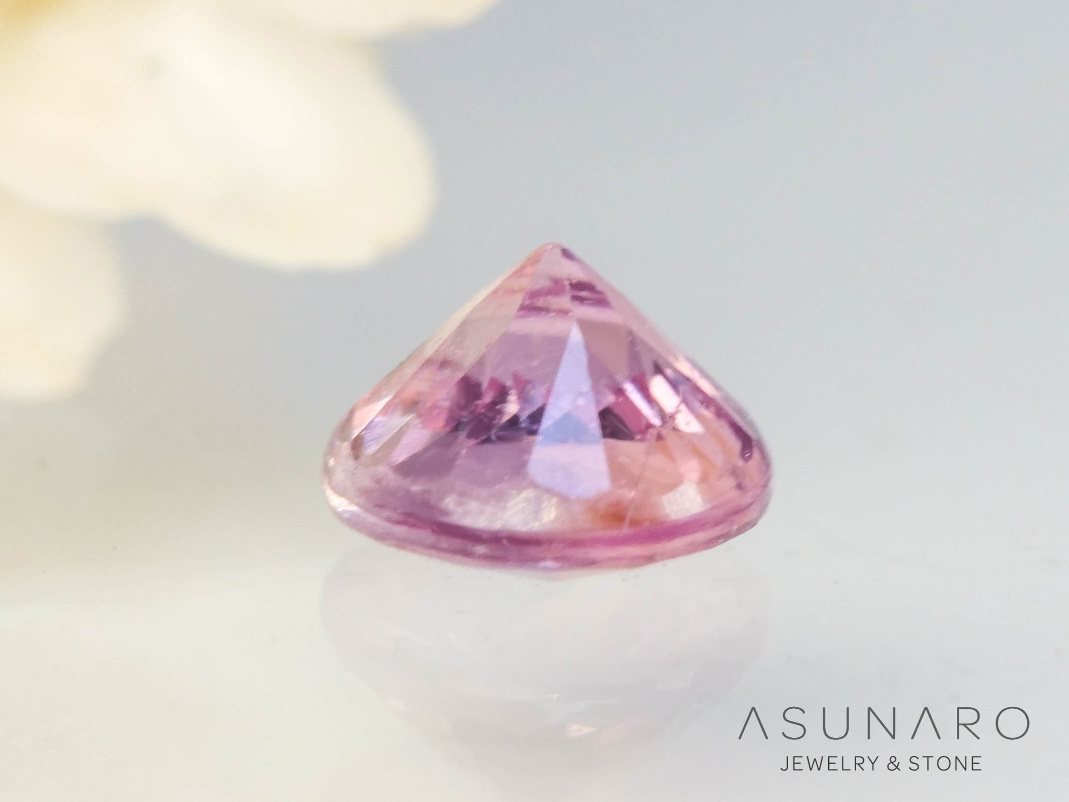 パパラチアサファイア 　ラウンドカット　 スリランカ産　ソ付き　0.17ct【250428-2974】