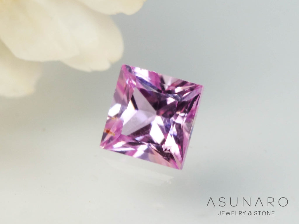 パパラチアサファイア 　プリンセスカット　 スリランカ産　ソ付き　0.10ct【250428-2977】