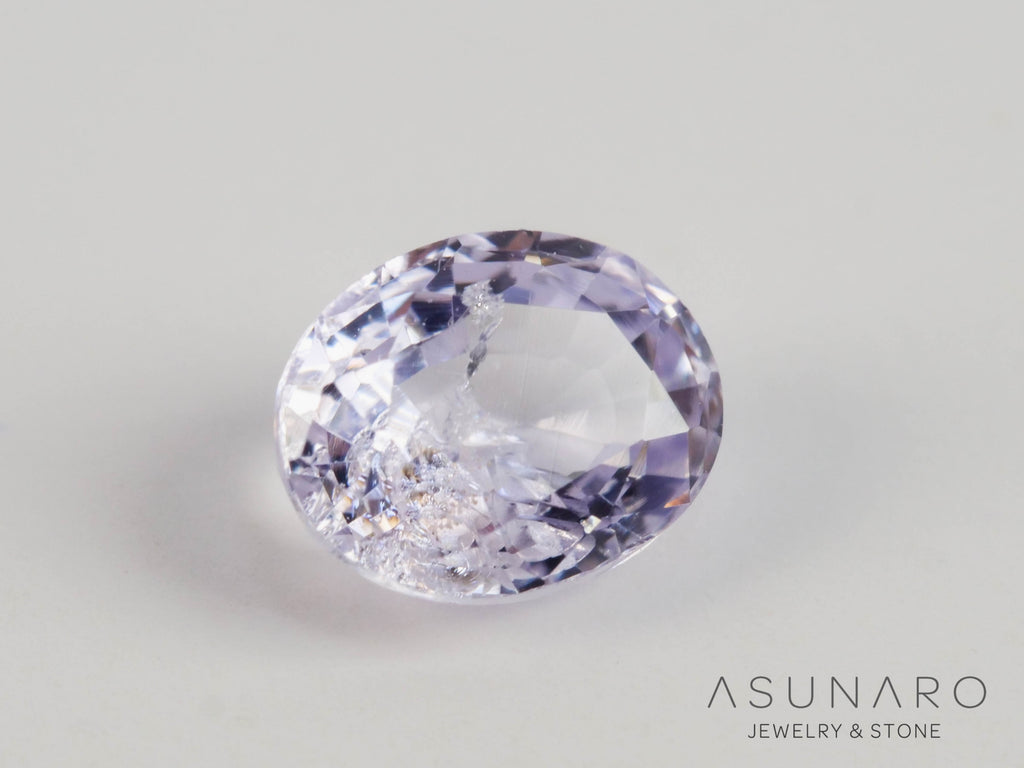 非加熱ライラックカラーサファイア 　オーバルカット 　スリランカ産　0.48ct　【250528-2821】
