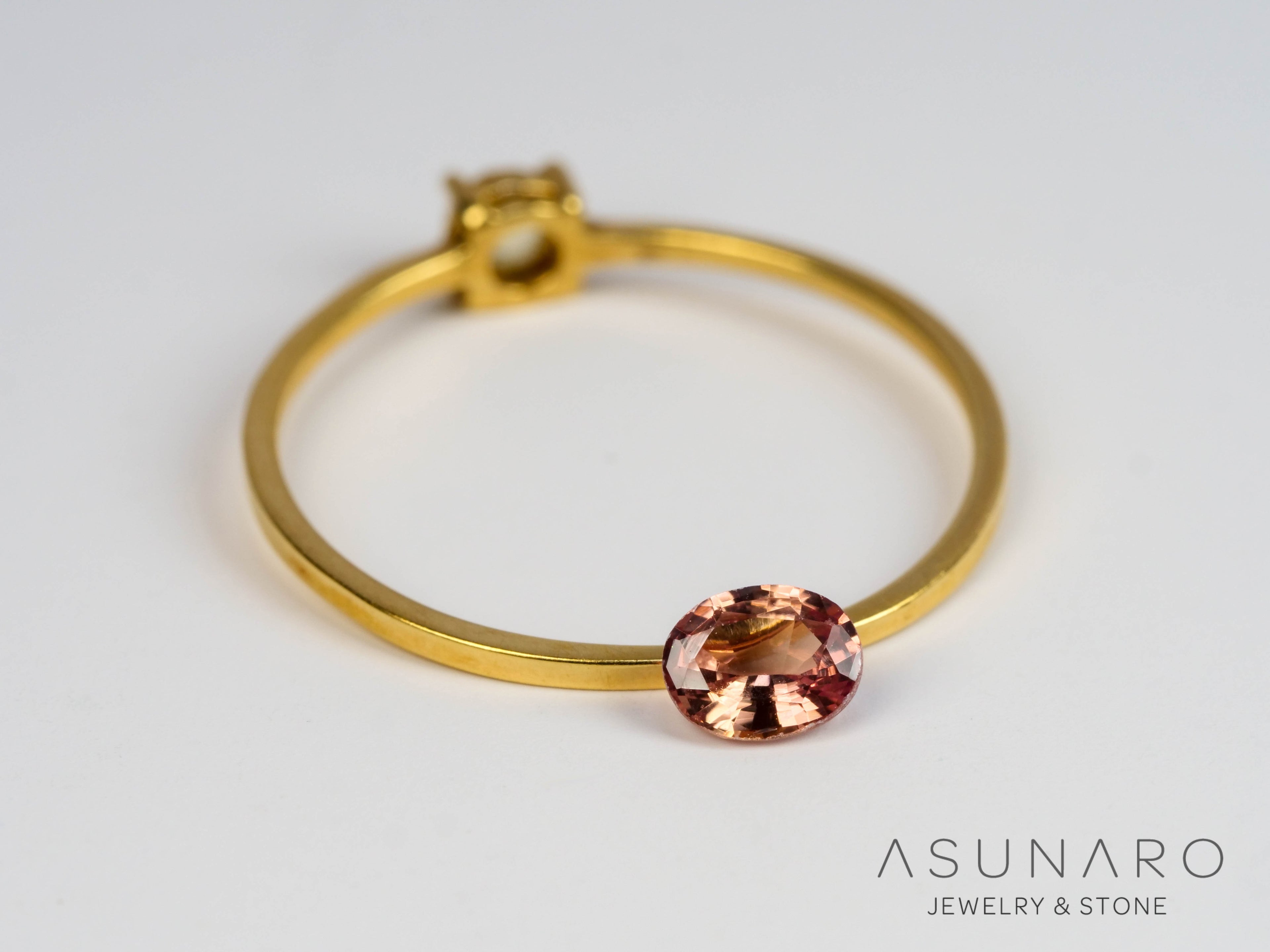 非加熱オレンジブラウンサファイア 　オーバルカット 　スリランカ産　0.34ct　【250528-2823】