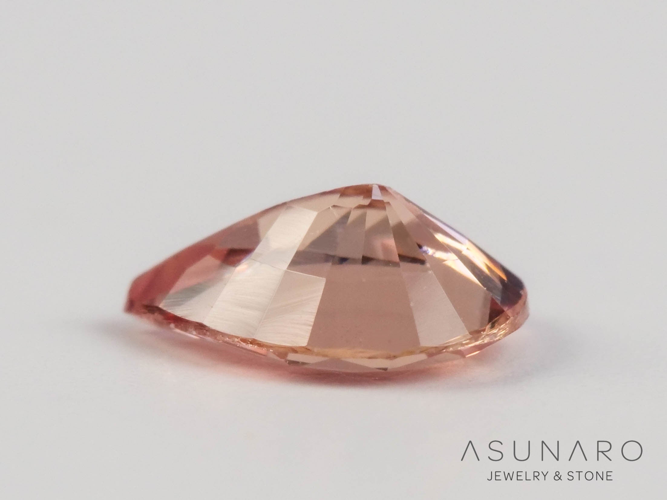 非加熱オレンジブラウンサファイア 　ペアシェイプ　スリランカ産　0.20ct　【250528-2825】