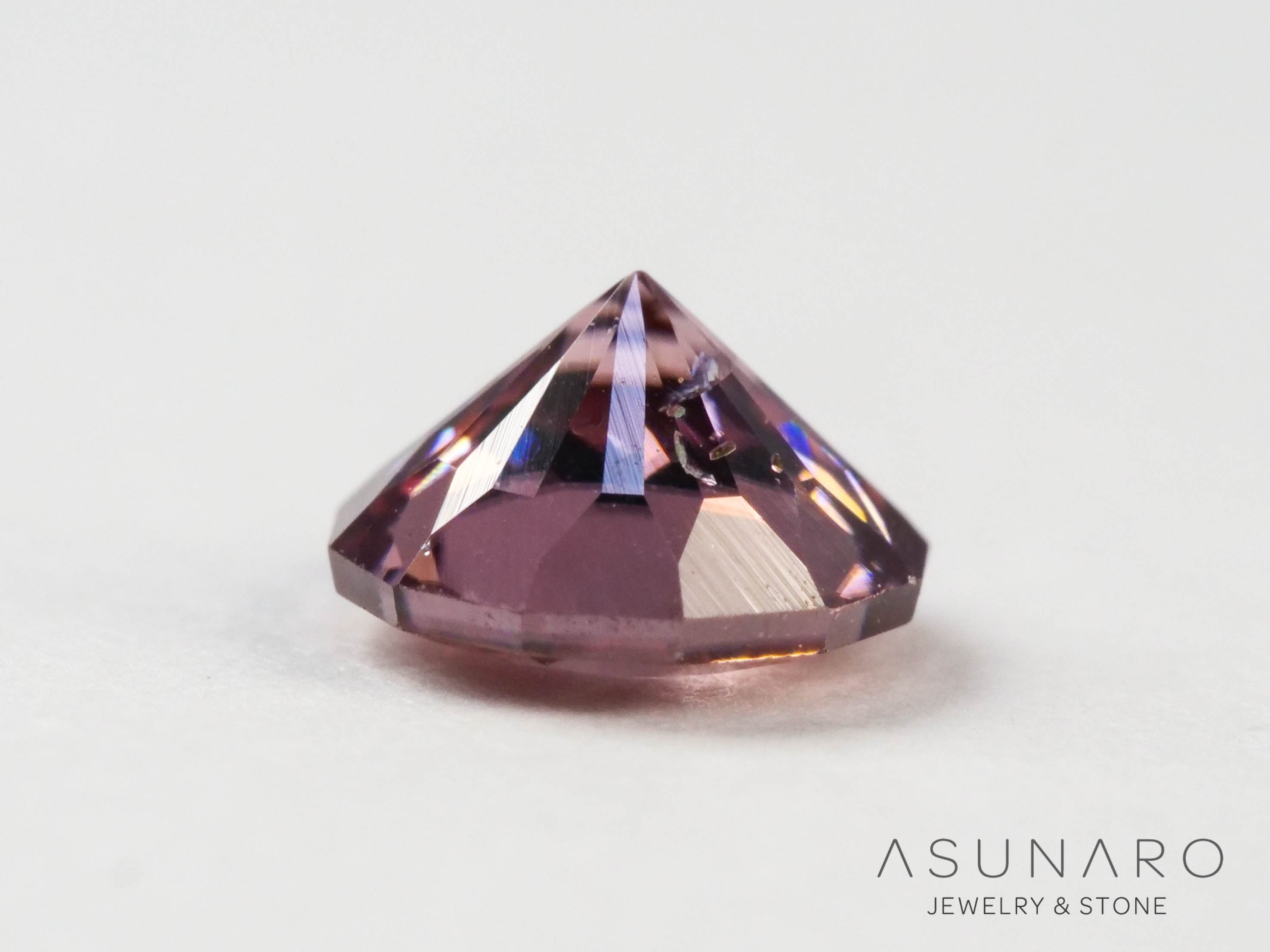 ローズピンクジルコン　ドデカゴンカット　0.52ct　 タンザニア産 　【250903-3036】