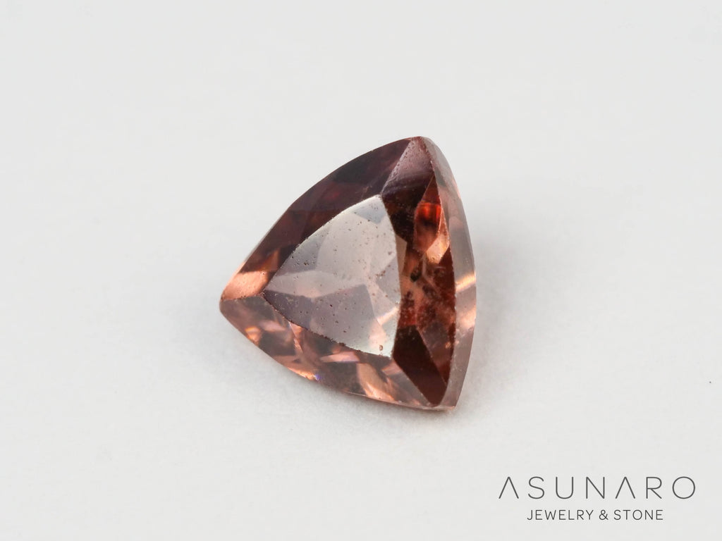 ローズピンクジルコン　トリリアントカット　0.38ct　 タンザニア産 　【250903-3038】