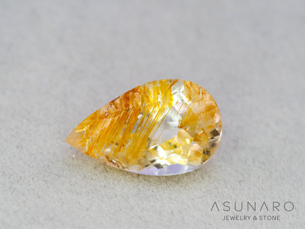 ルチルイントパーズ 　ペアシェイプ　ブラジル産　3.39ct　【251004-3100】