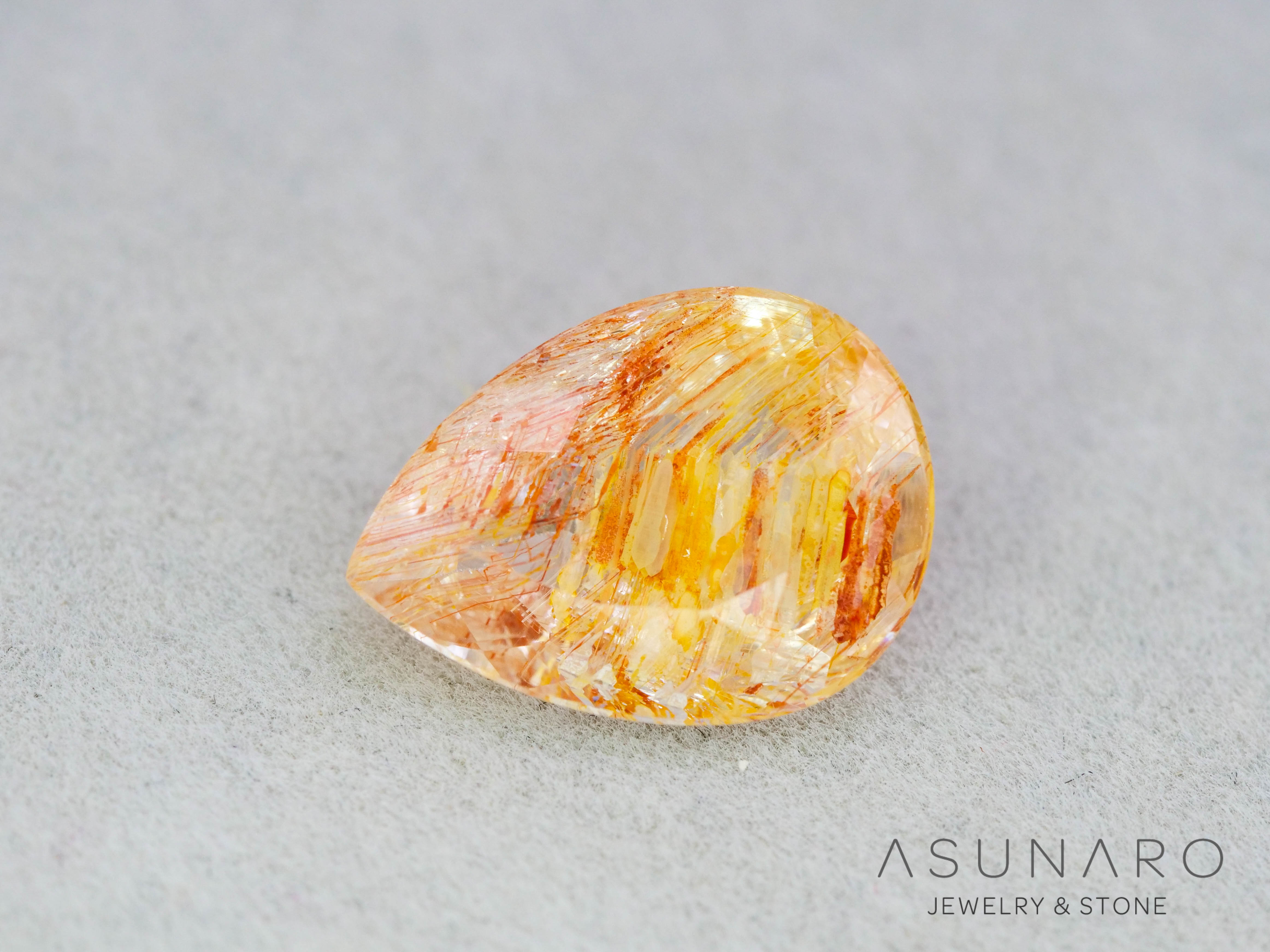 ルチルイントパーズ ペアシェイプ ブラジル産 3.50ct 【251004-3103