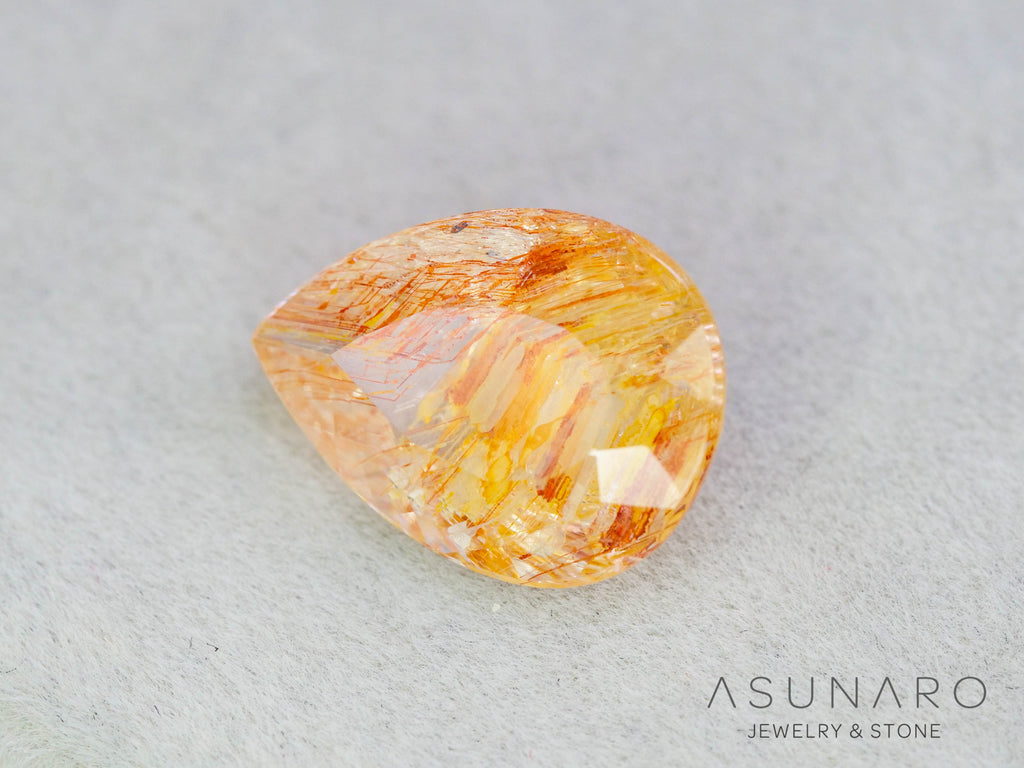 ルチルイントパーズ 　ペアシェイプ　ブラジル産　3.50ct　【251004-3103】