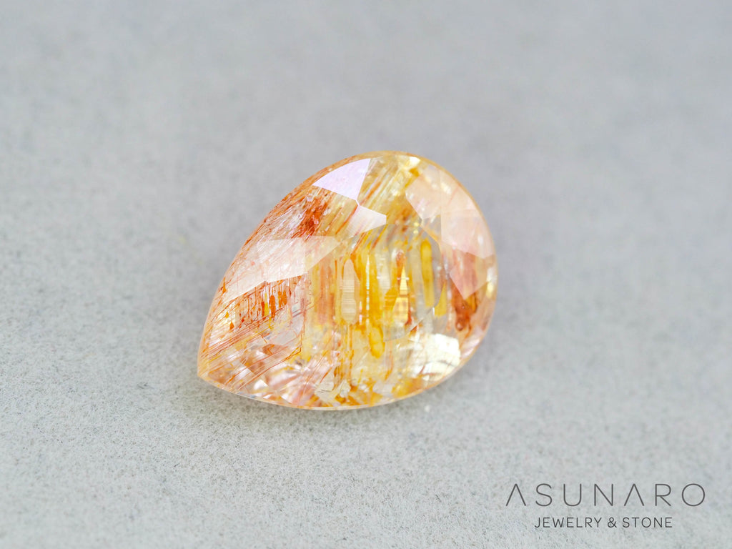 ルチルイントパーズ 　ペアシェイプ　ブラジル産　3.50ct　【251004-3103】