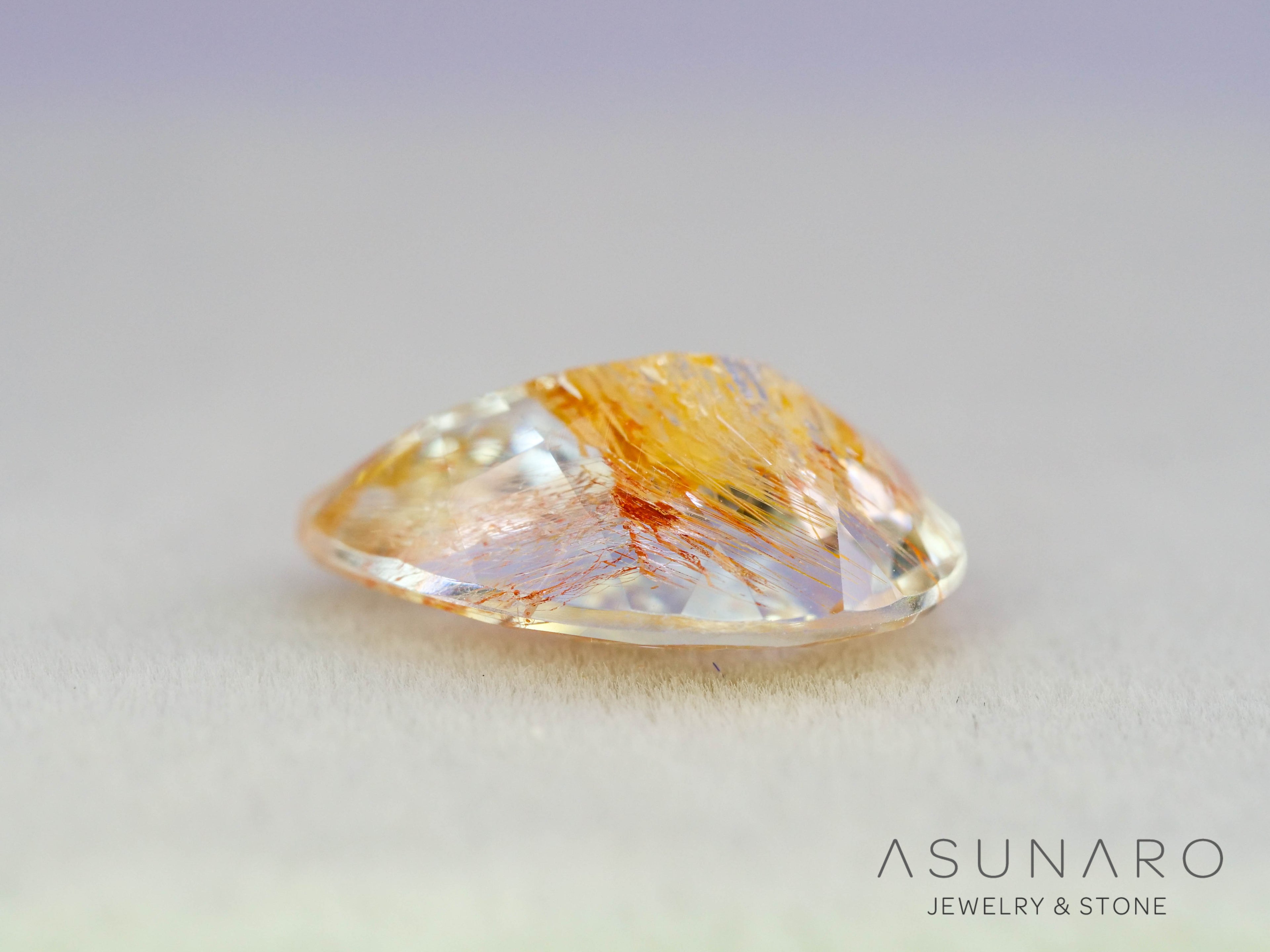 ルチルイントパーズ 　ペアシェイプ　ブラジル産　3.50ct　【251004-3103】