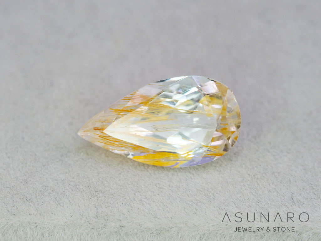 ルチルイントパーズ 　ペアシェイプ　ブラジル産　5.60ct　【251004-3105】