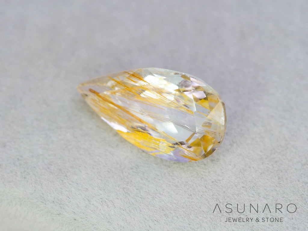 ルチルイントパーズ 　ペアシェイプ　ブラジル産　5.60ct　【251004-3105】