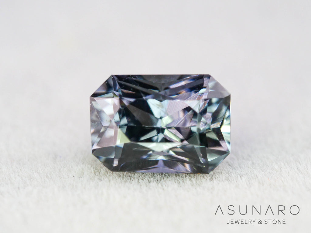 グレースピネル 　エメラルドカット　スリランカ産　1.04ct　【251004-3082】