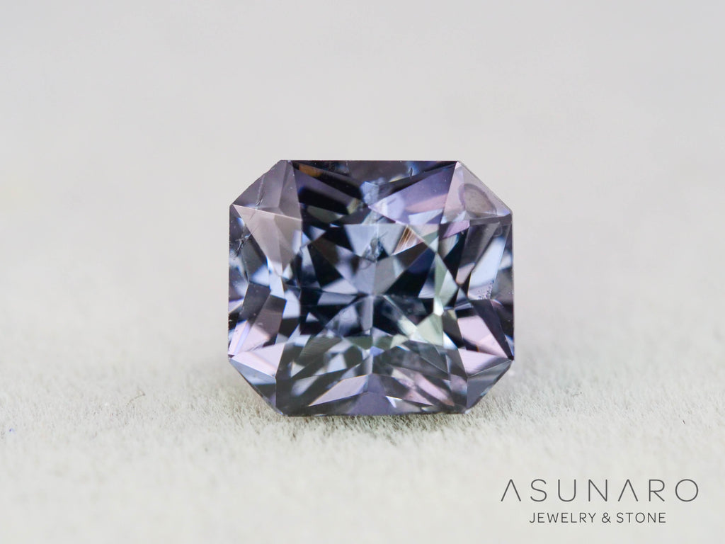 グレースピネル 　エメラルドカット　スリランカ産　1.13ct　【251004-3084】