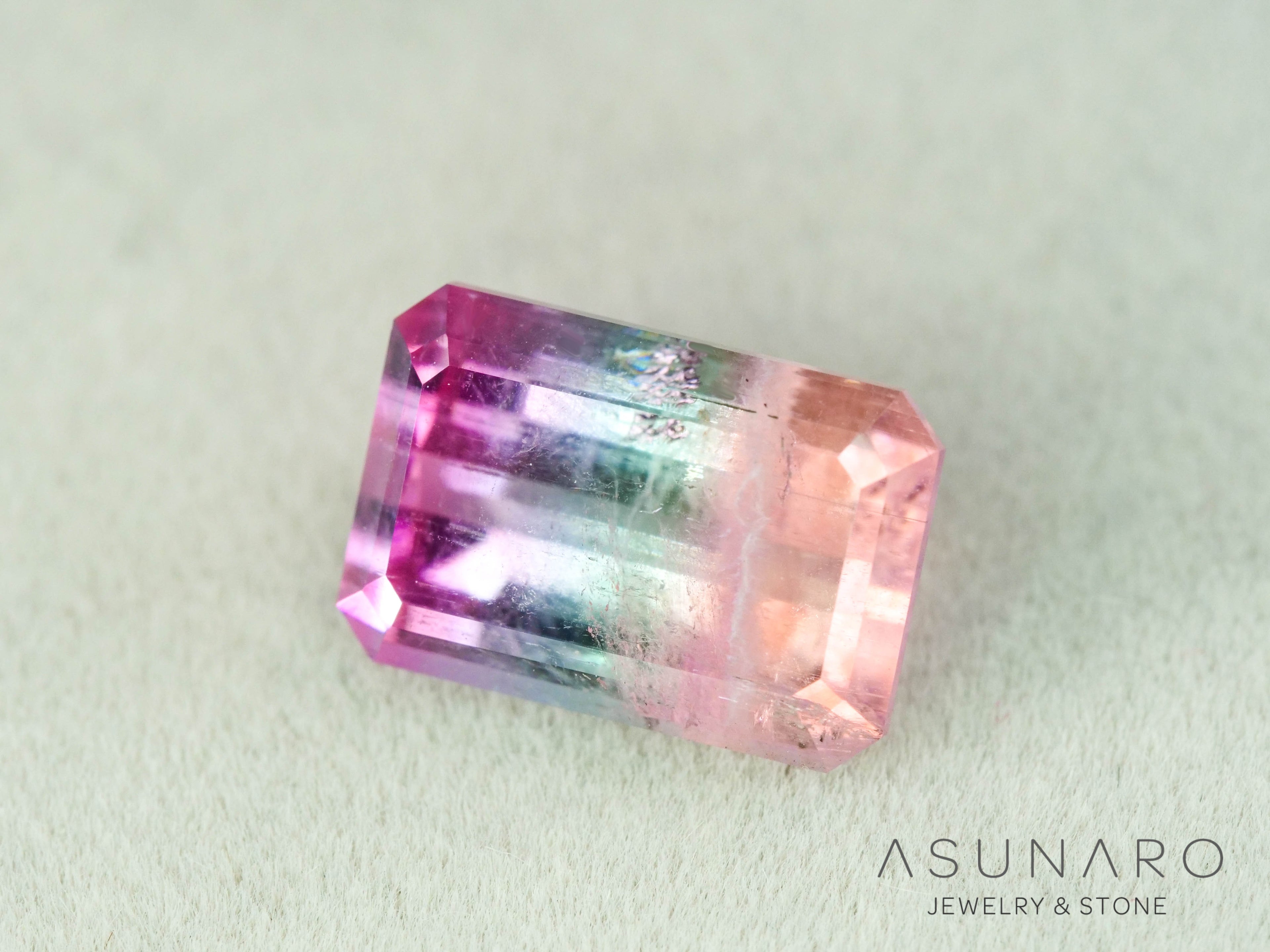 パーティーカラードトルマリン　エメラルドカット　アフガニスタン産　4.04ct【251016-3081】