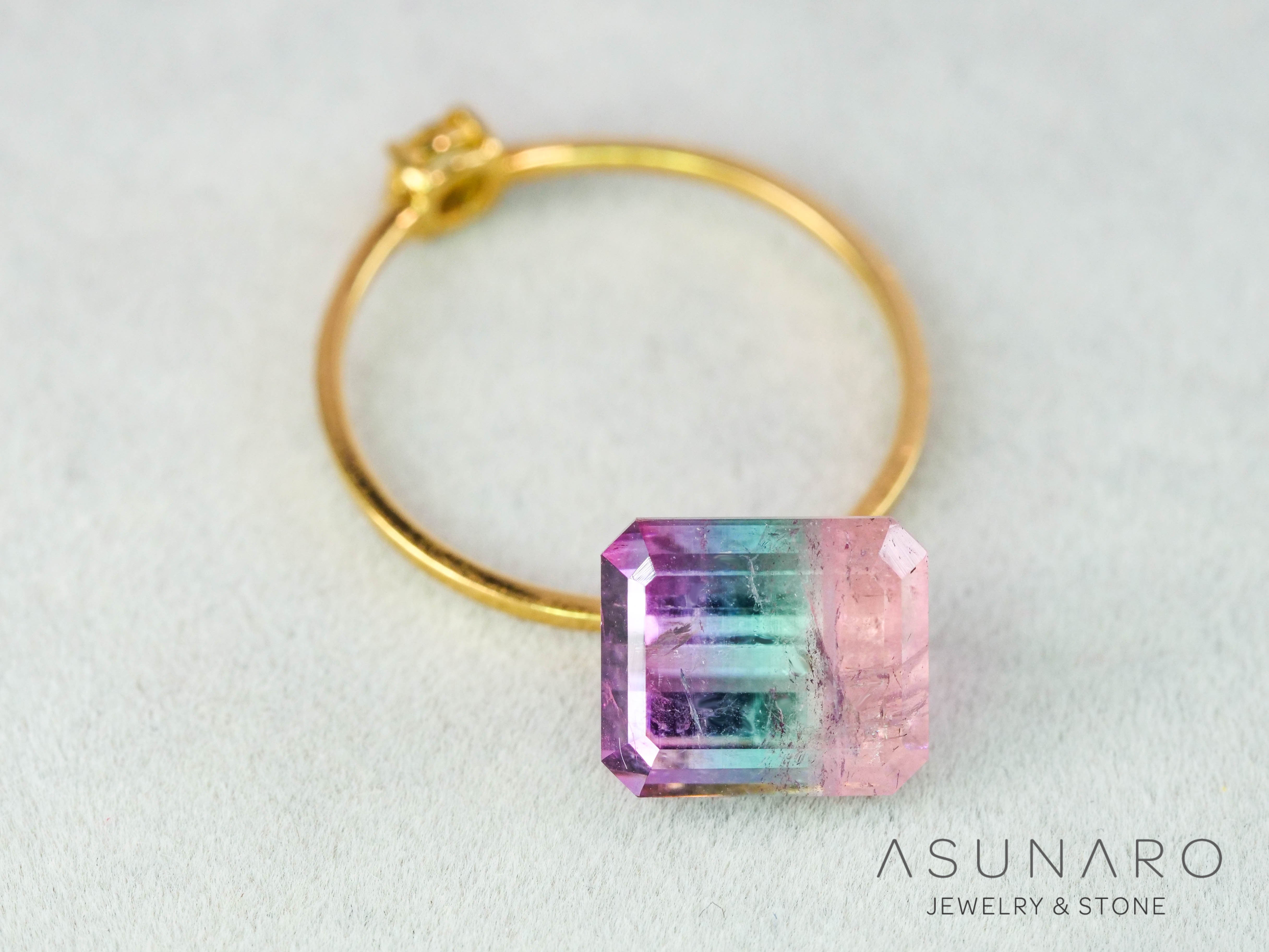 パーティーカラードトルマリン エメラルドカット アフガニスタン