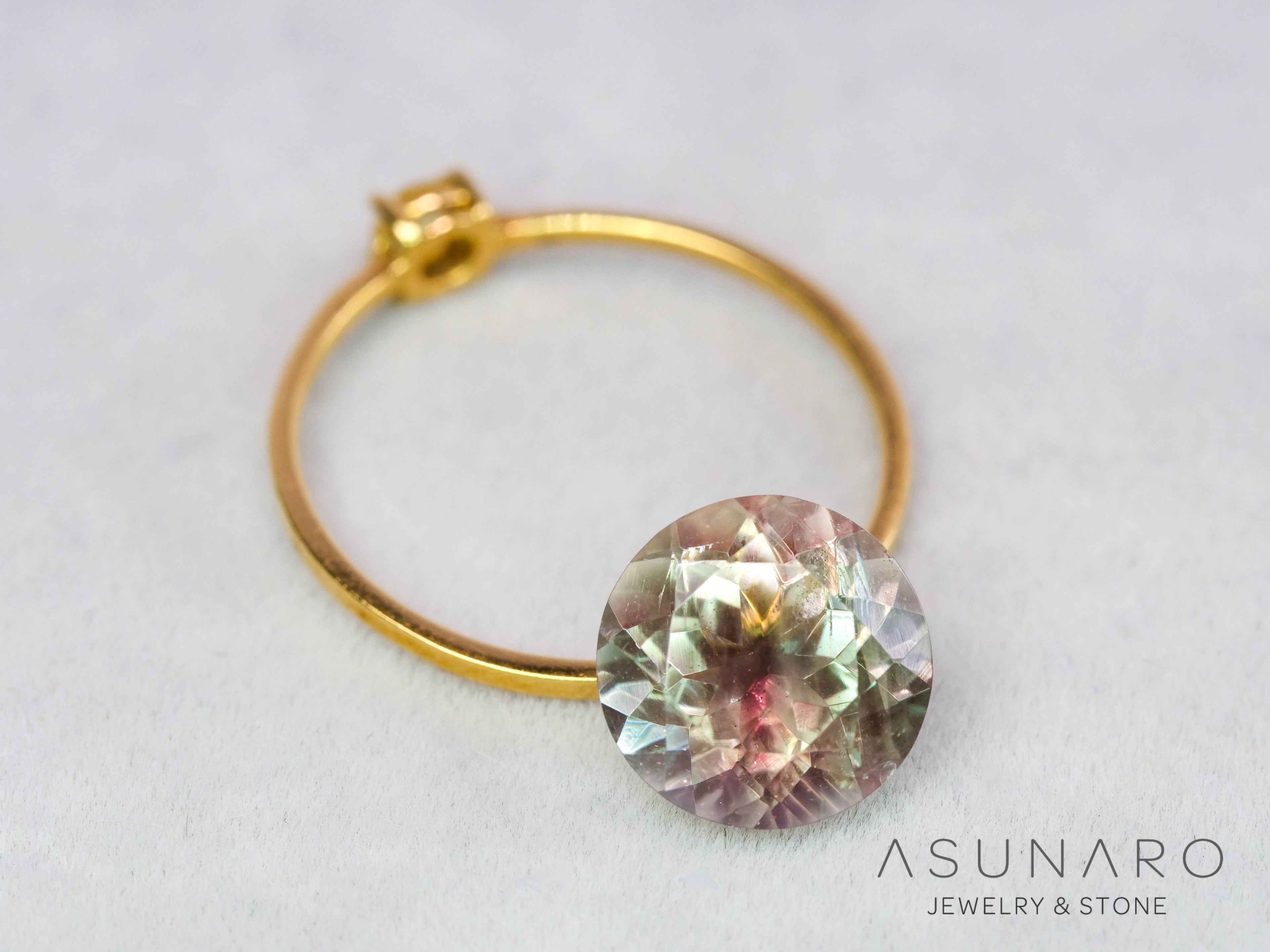 オレゴンサンストーン  ラウンドカット　 アメリカ産 　2.40ct【251017-3185】