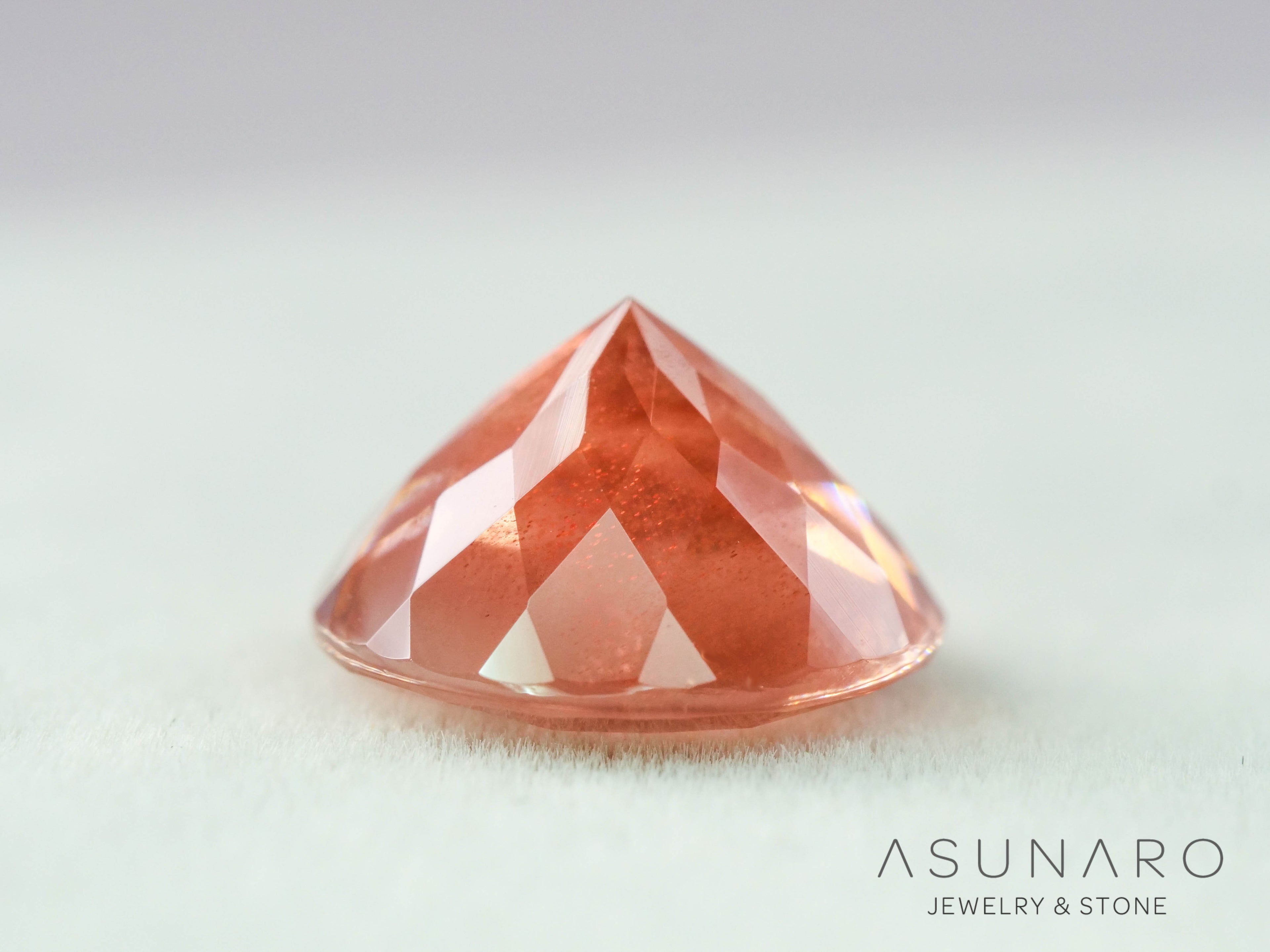 オレゴンサンストーン  ラウンドカット　 アメリカ産 　2.43ct【251017-3186】