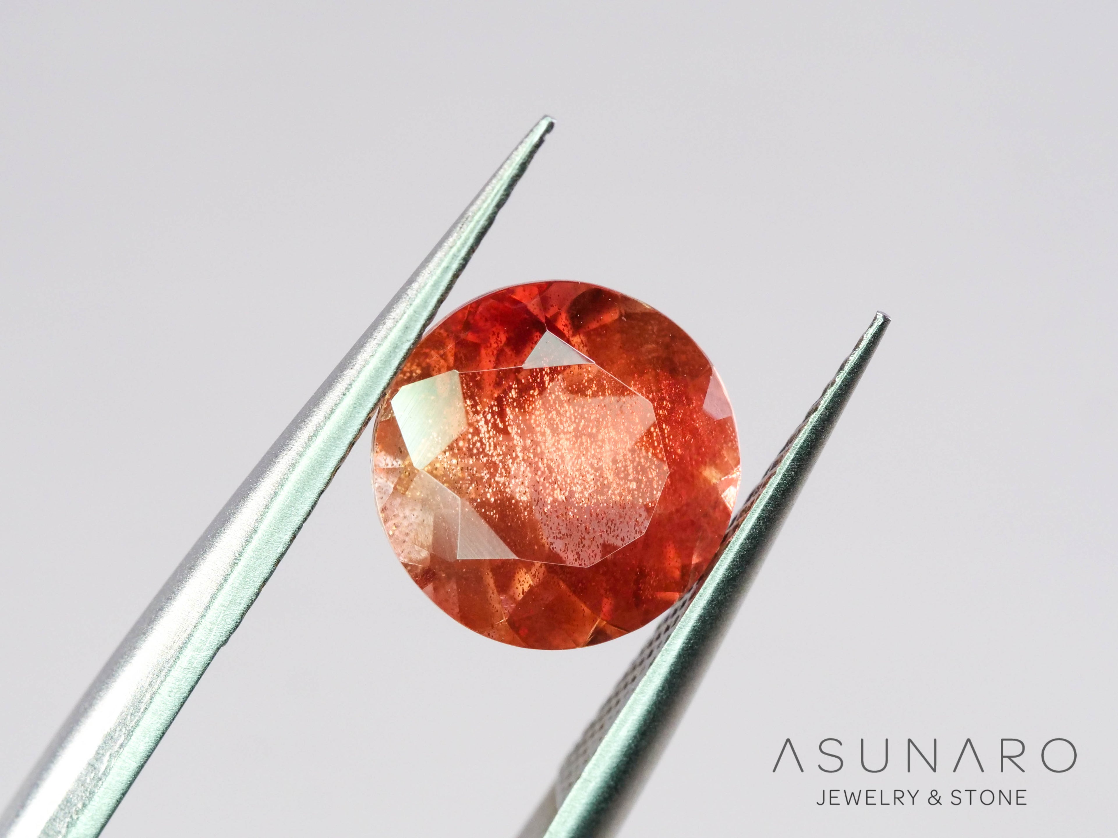 オレゴンサンストーン  ラウンドカット　 アメリカ産 　2.34ct【251017-3187】