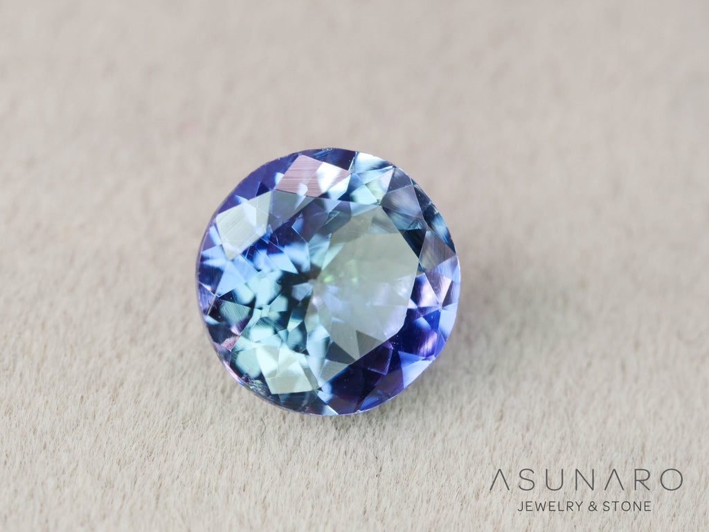 バイカラーゾイサイト（タンザナイト）ラウンドカット　タンザニア産　0.97ct【251107-3116】