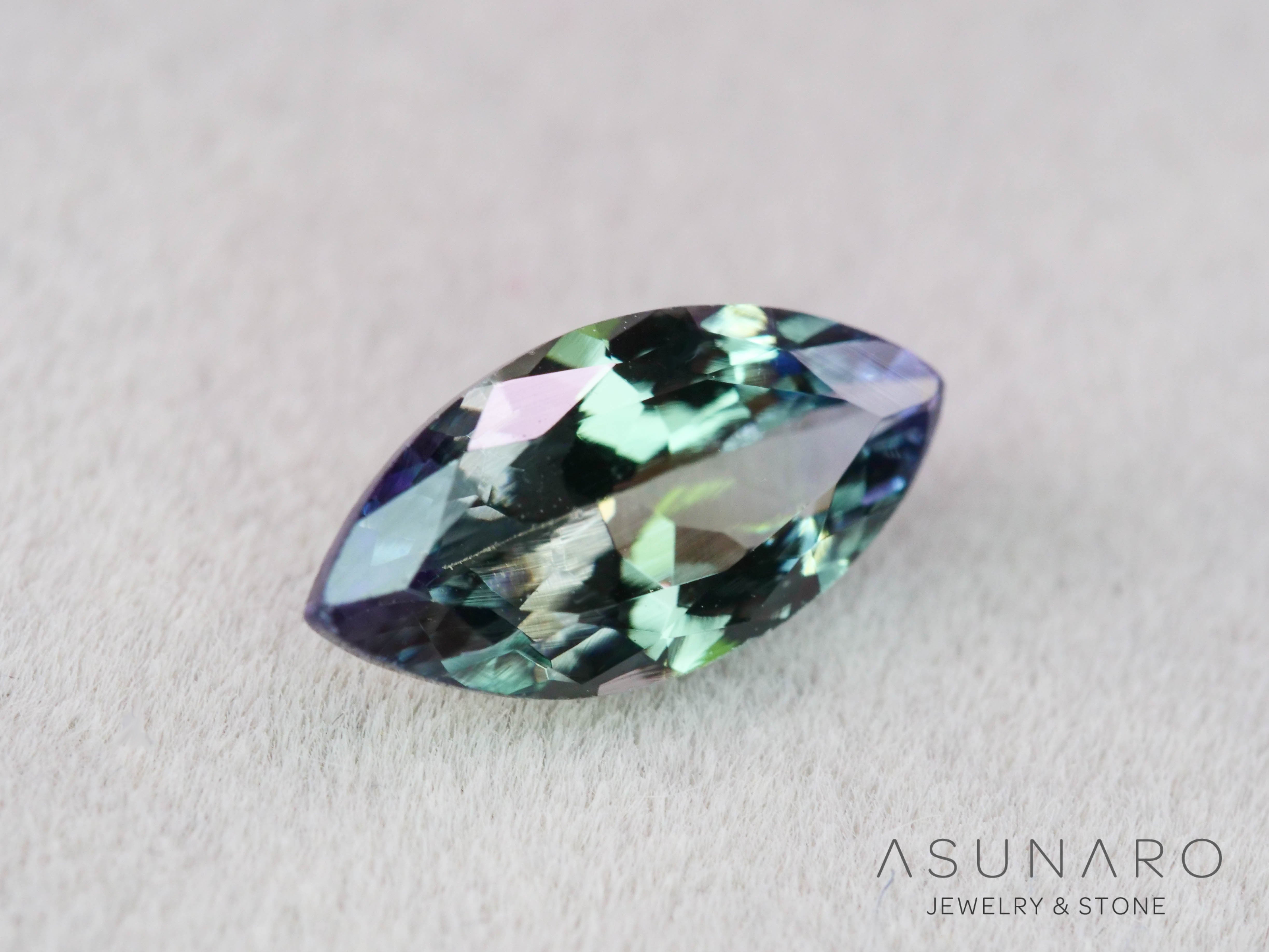 ゾイサイト – ASUNARO STONE