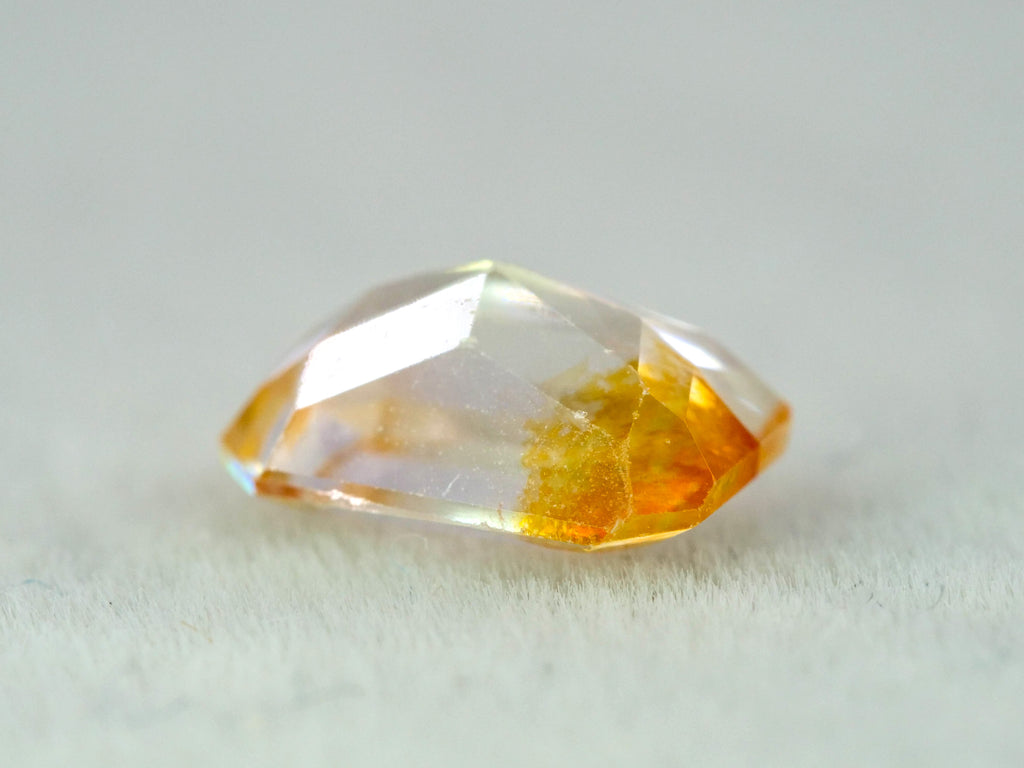 バイカラージルコン　エメラルドカット　1.20ct　 タンザニア産 　【251110-3112】