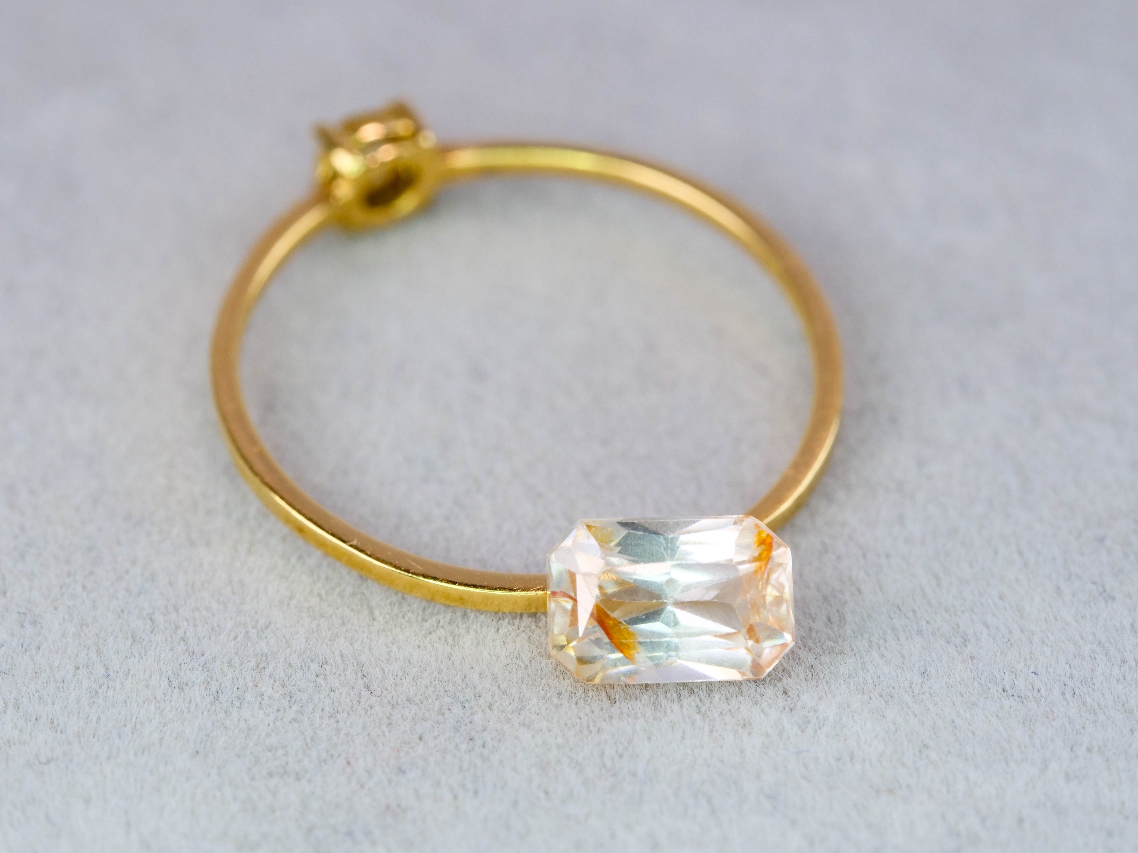 バイカラージルコン　エメラルドカット　1.20ct　 タンザニア産 　【251110-3112】