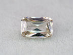 シャンパングレージルコン　エメラルドカット　1.18ct　 タンザニア産 　【251110-3114】