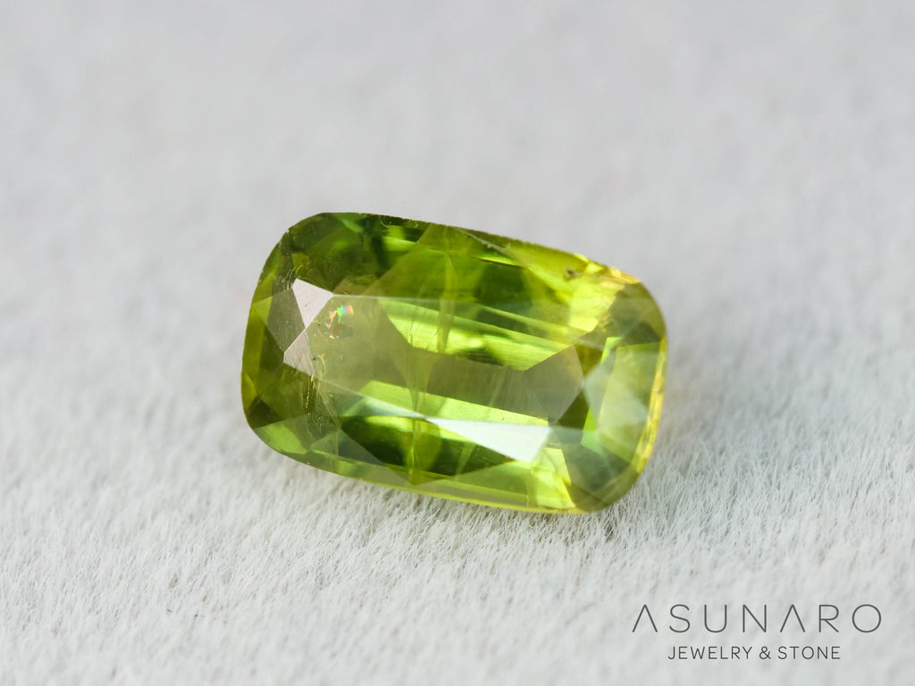 バイカラーサファイア 　クッションカット　 スリランカ産　0.59ct【260122-3147】