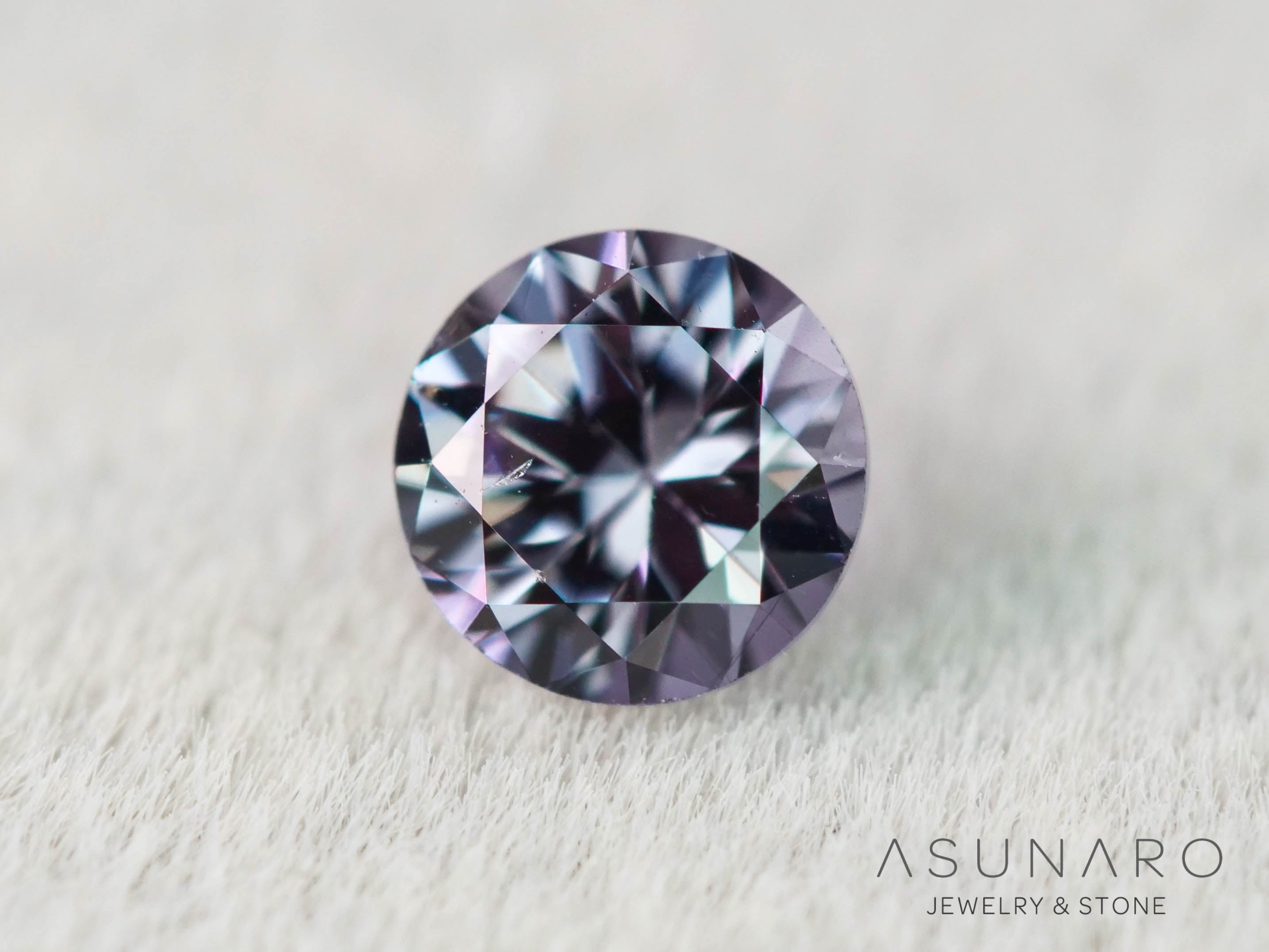 ベキリーブルーガーネット　ラウンドカット　 マダガスカル産　0.22ct【251114-3024】