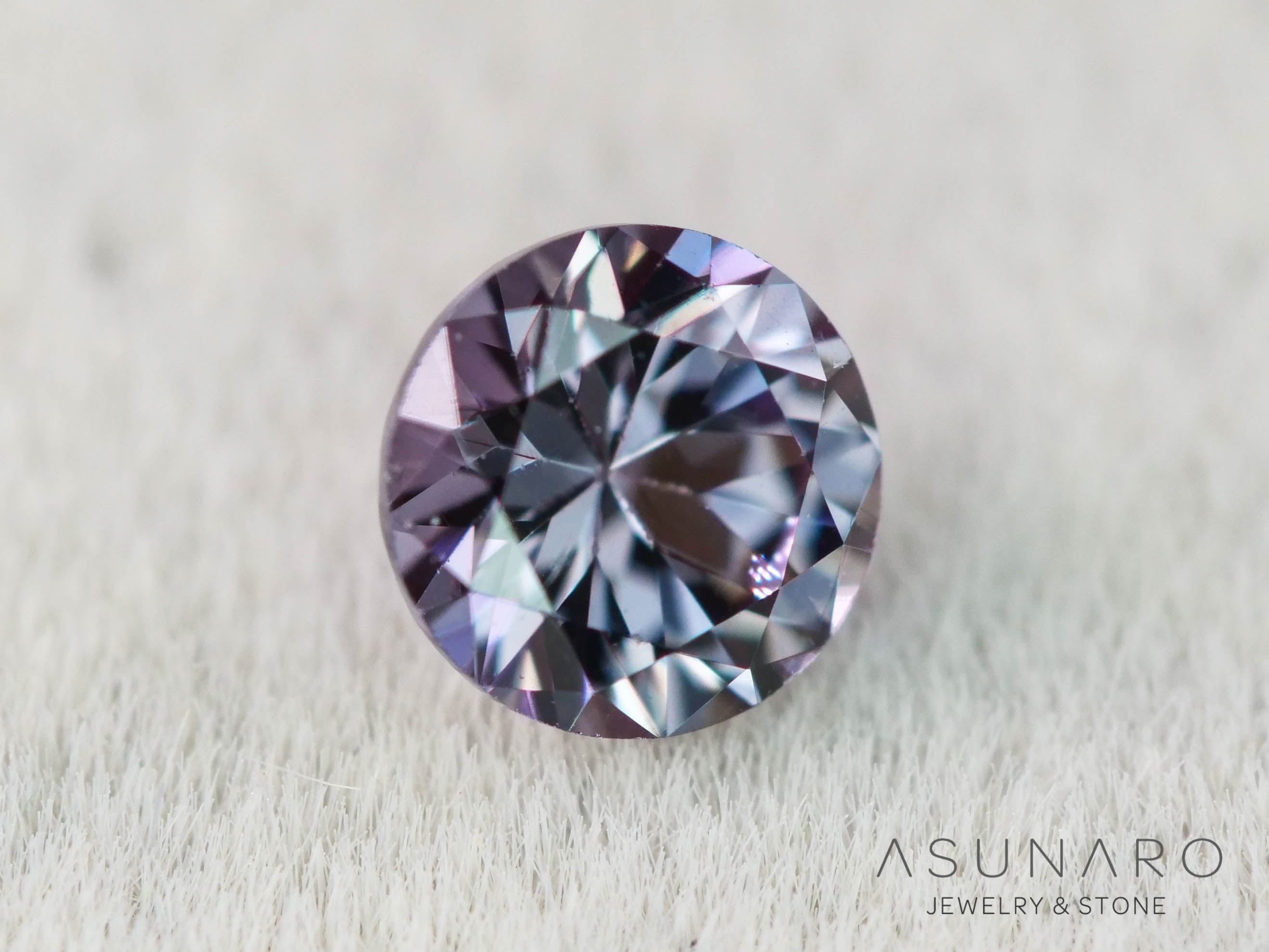 ベキリーブルーガーネット　ラウンドカット　 マダガスカル産　0.22ct【251114-3024】