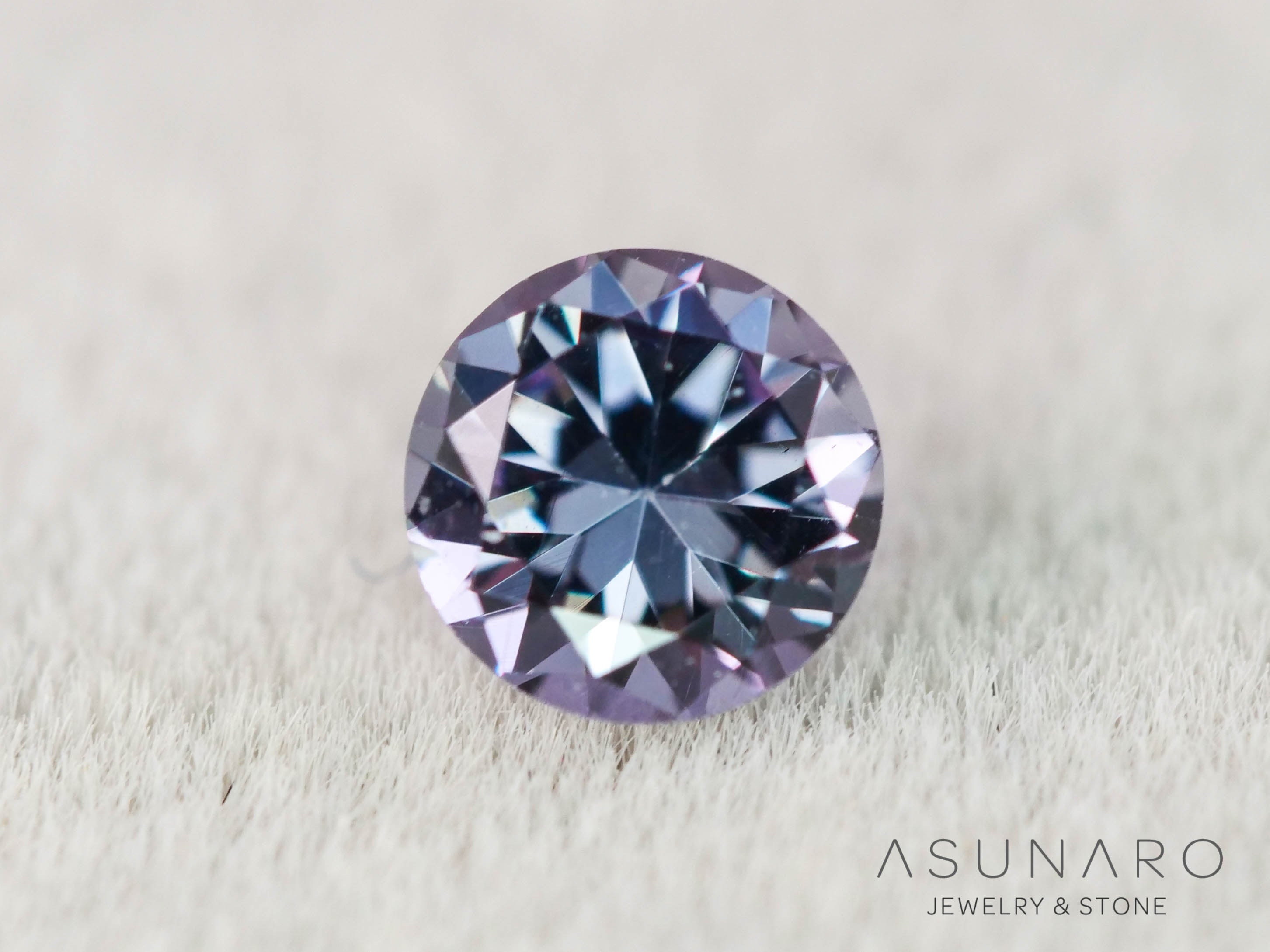 ベキリーブルーガーネット　ラウンドカット　 マダガスカル産　0.22ct【251114-3025】