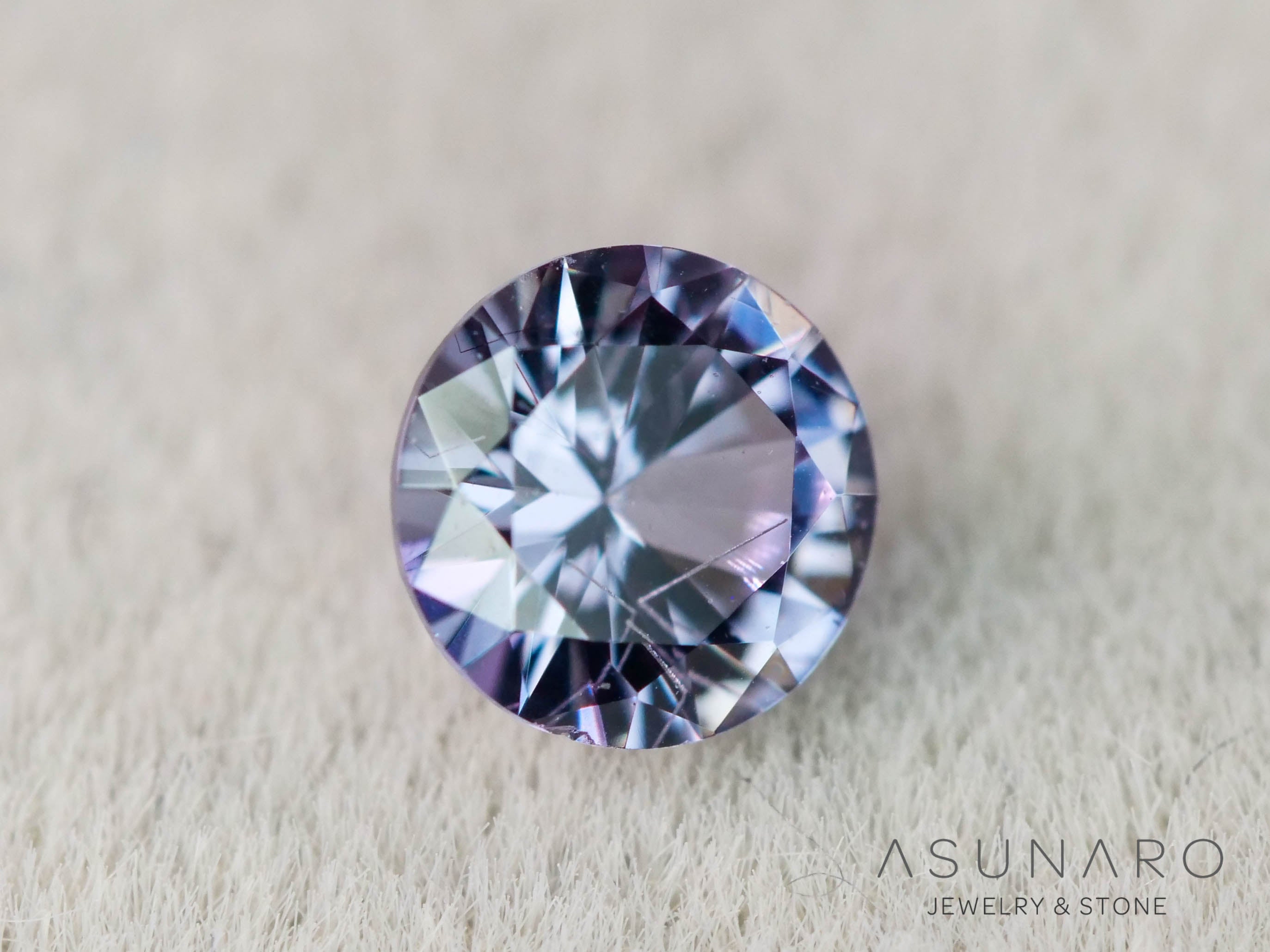 ベキリーブルーガーネット　ラウンドカット　 マダガスカル産　0.18ct【251114-3028】