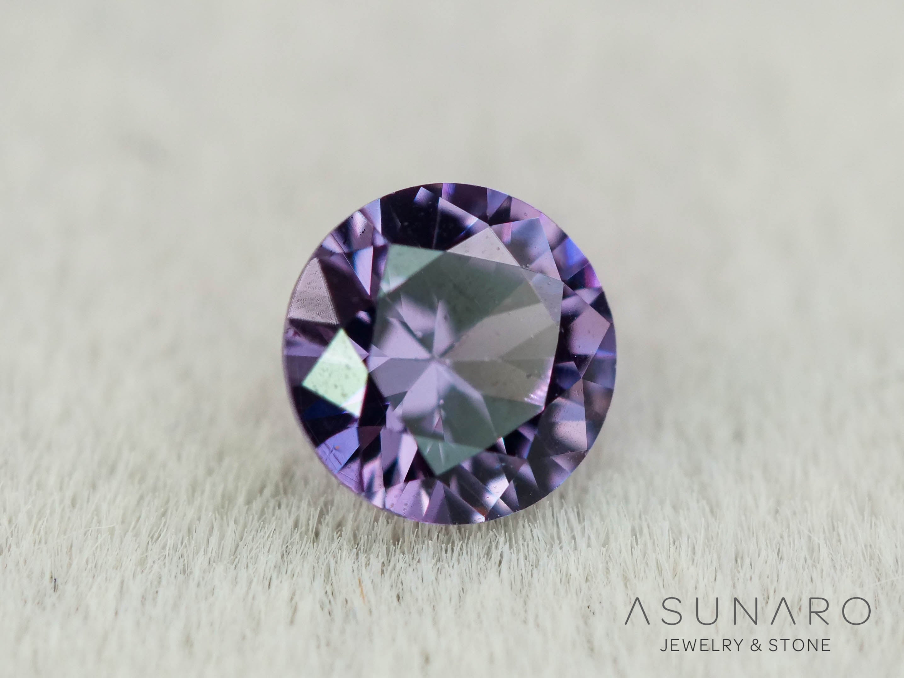 ベキリーブルーガーネット　ラウンドカット　 マダガスカル産　0.19ct【251114-3029】