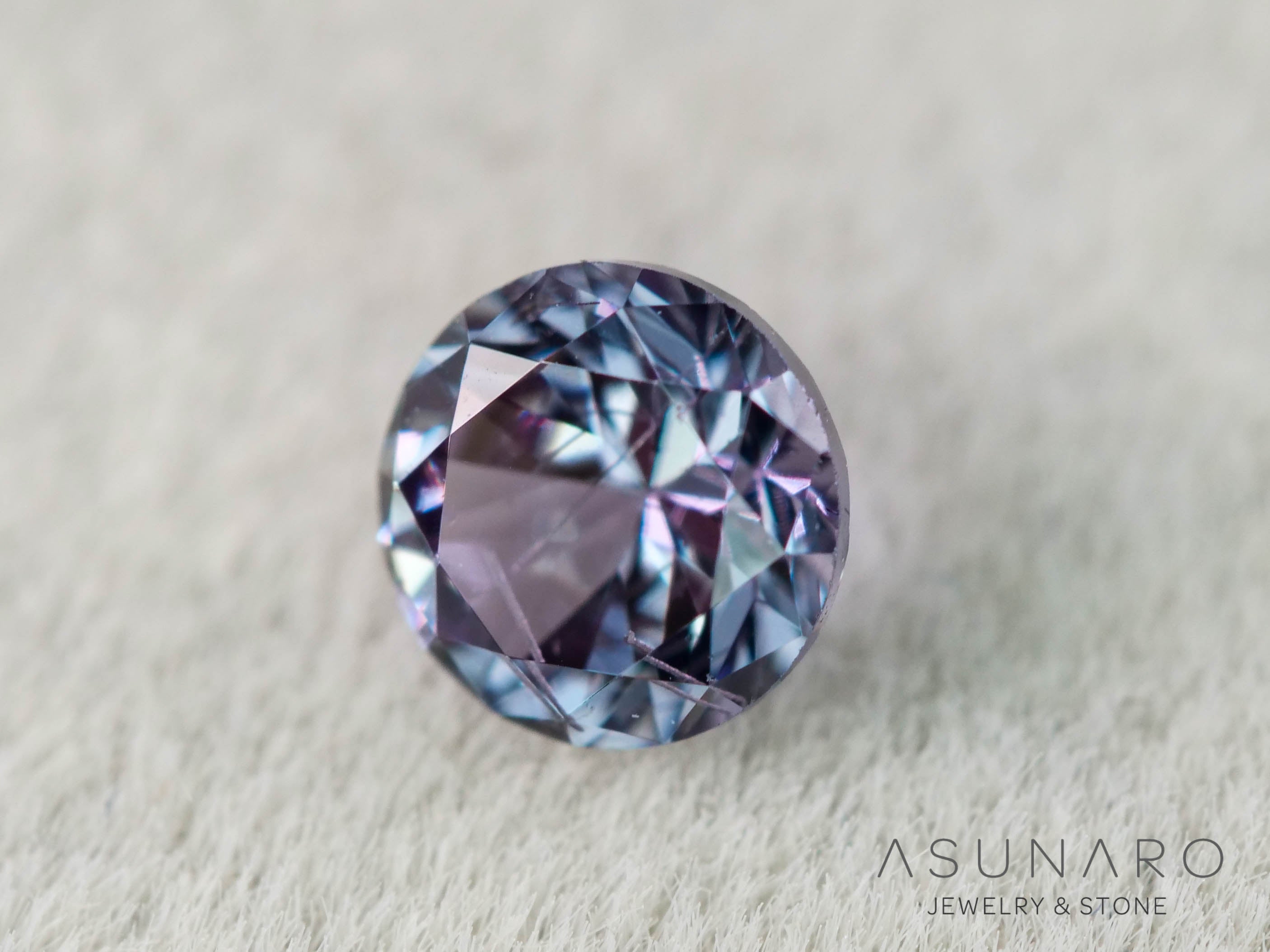 ベキリーブルーガーネット　ラウンドカット　 マダガスカル産　0.22ct【251114-3030】