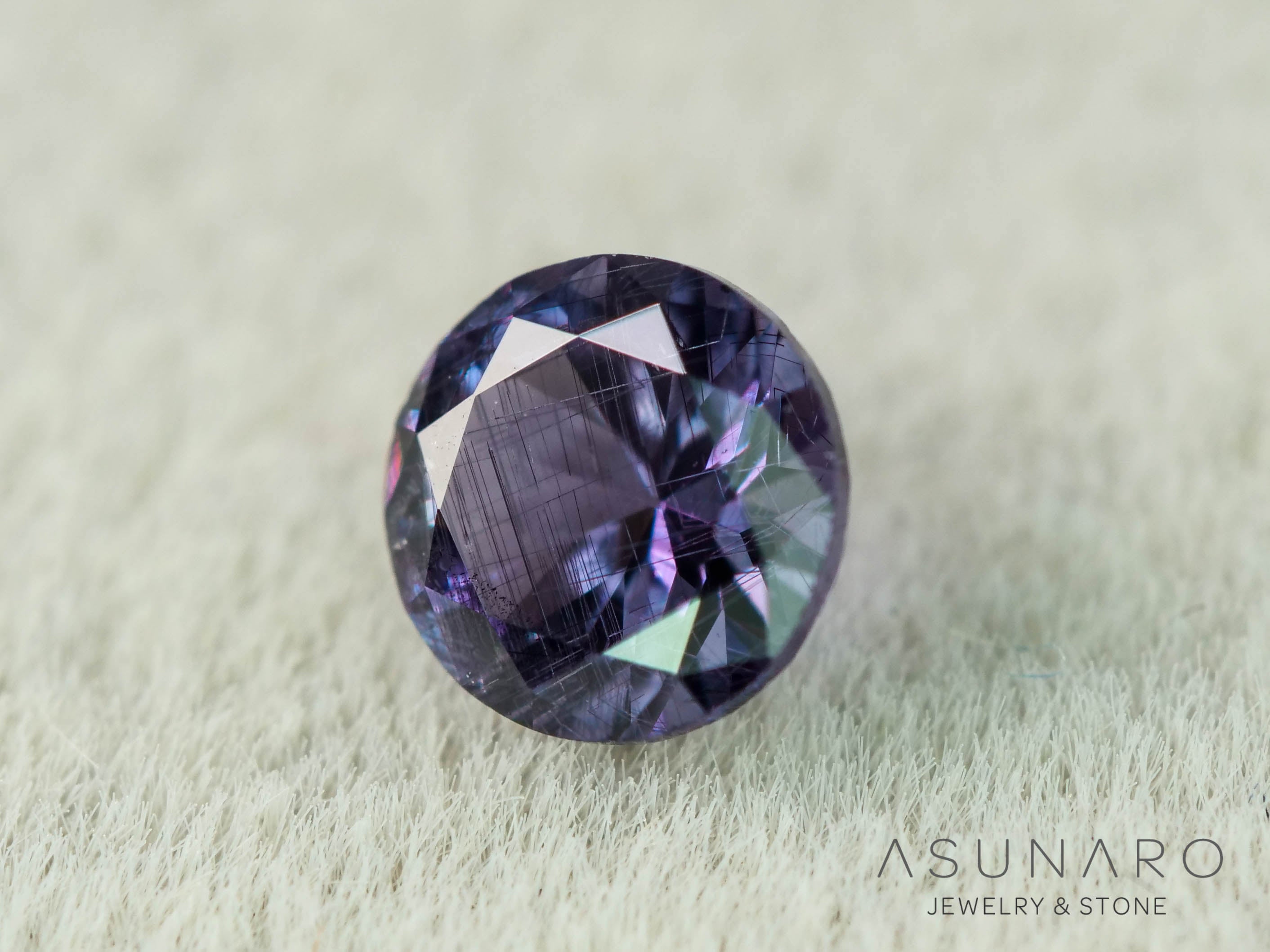 ベキリーブルーガーネット　ラウンドカット　 マダガスカル産　0.20ct【251114-3031】