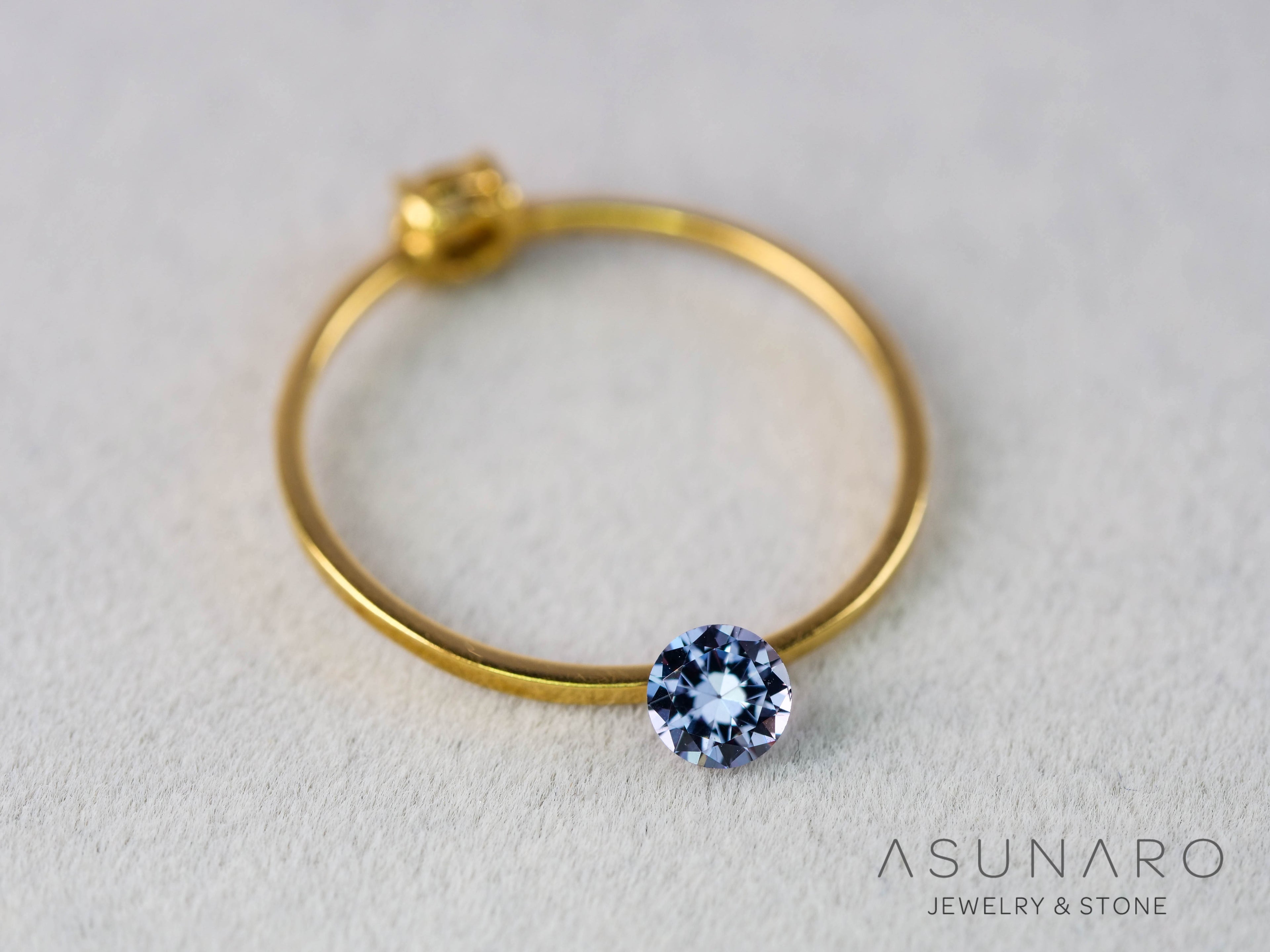 ベキリーブルーガーネット　ラウンドカット　 マダガスカル産　0.25ct【251114-3032】