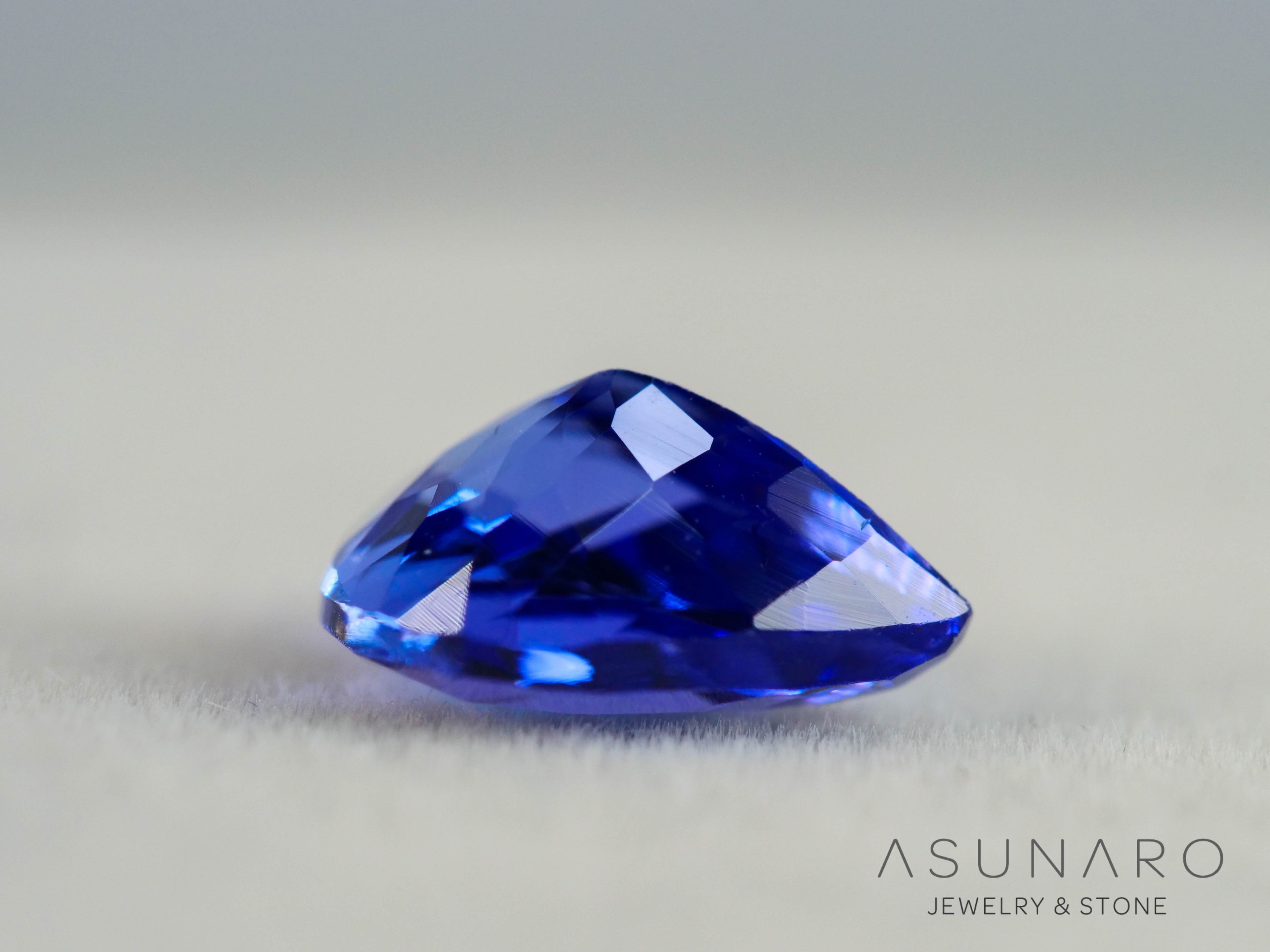 タンザナイト  ペアシェイプ　タンザニア産　1.19ct【260130-3163】