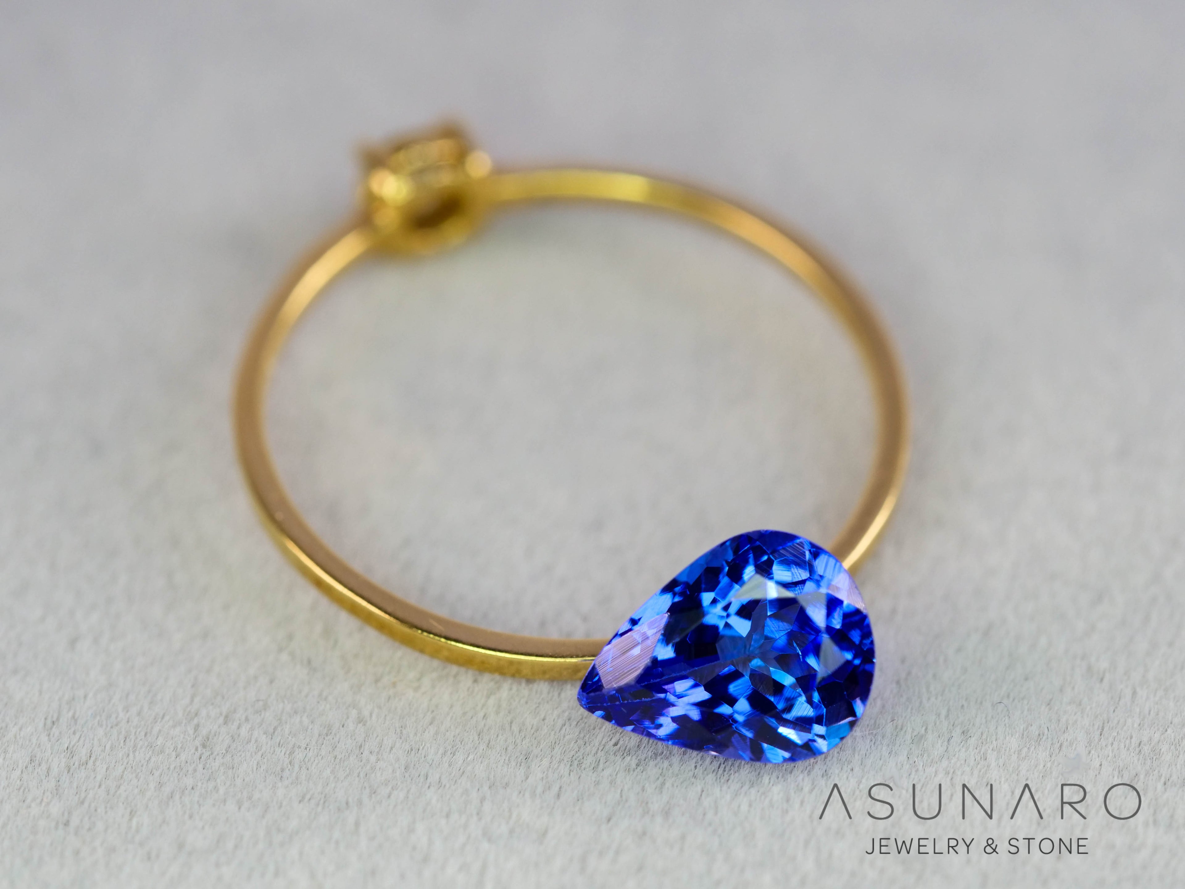 タンザナイト  ペアシェイプ　タンザニア産　1.19ct【260130-3163】