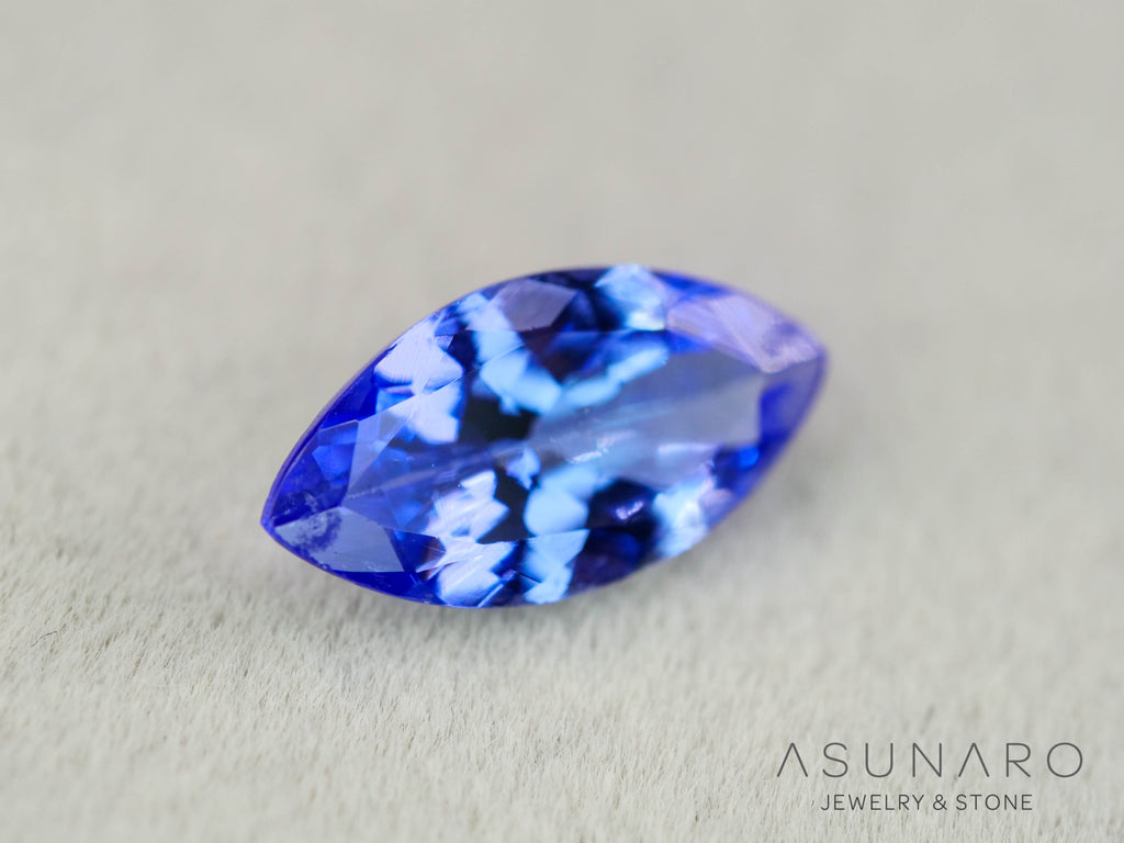 タンザナイト  マーキスカット　タンザニア産　0.86ct【260130-3164】