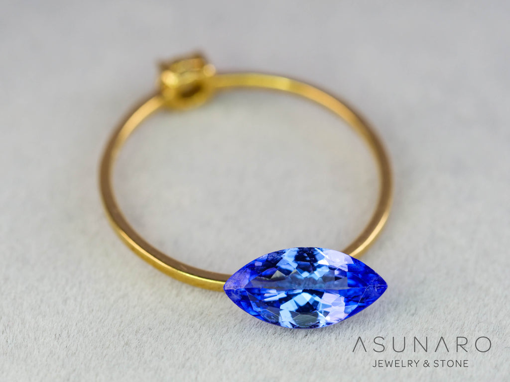 タンザナイト  マーキスカット　タンザニア産　0.86ct【260130-3164】