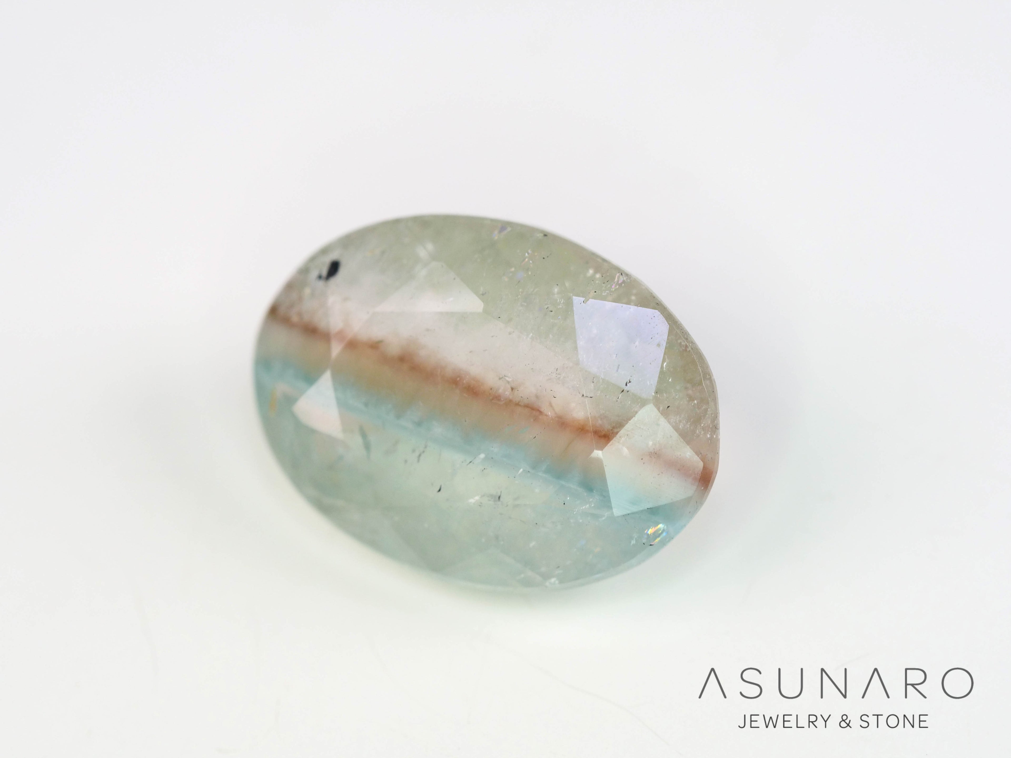 ギラライトインクォーツ　オーバルカット　ブラジル産 　4.27ct 【251117-3133】